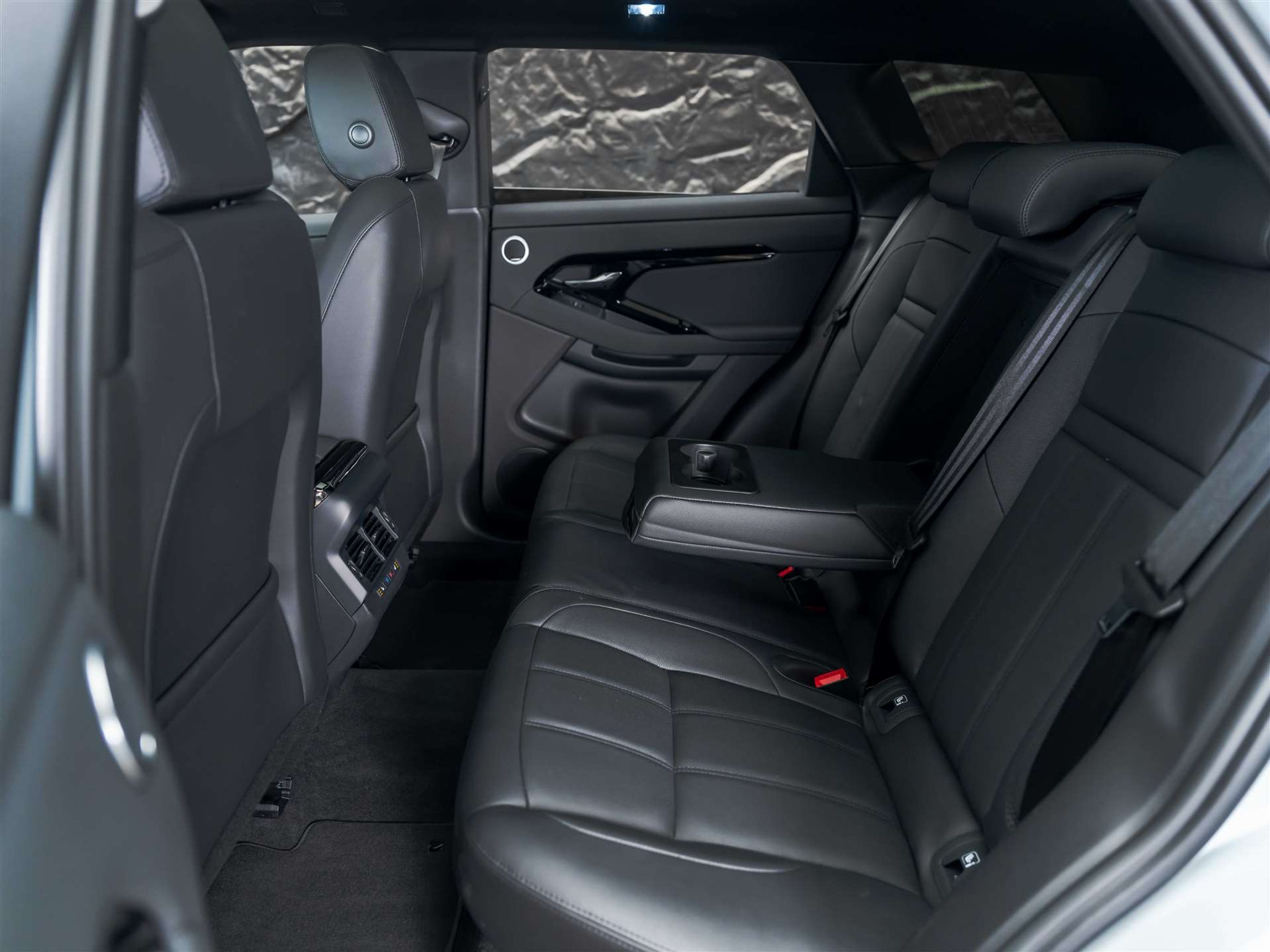 listing desktop thumbnail image 13