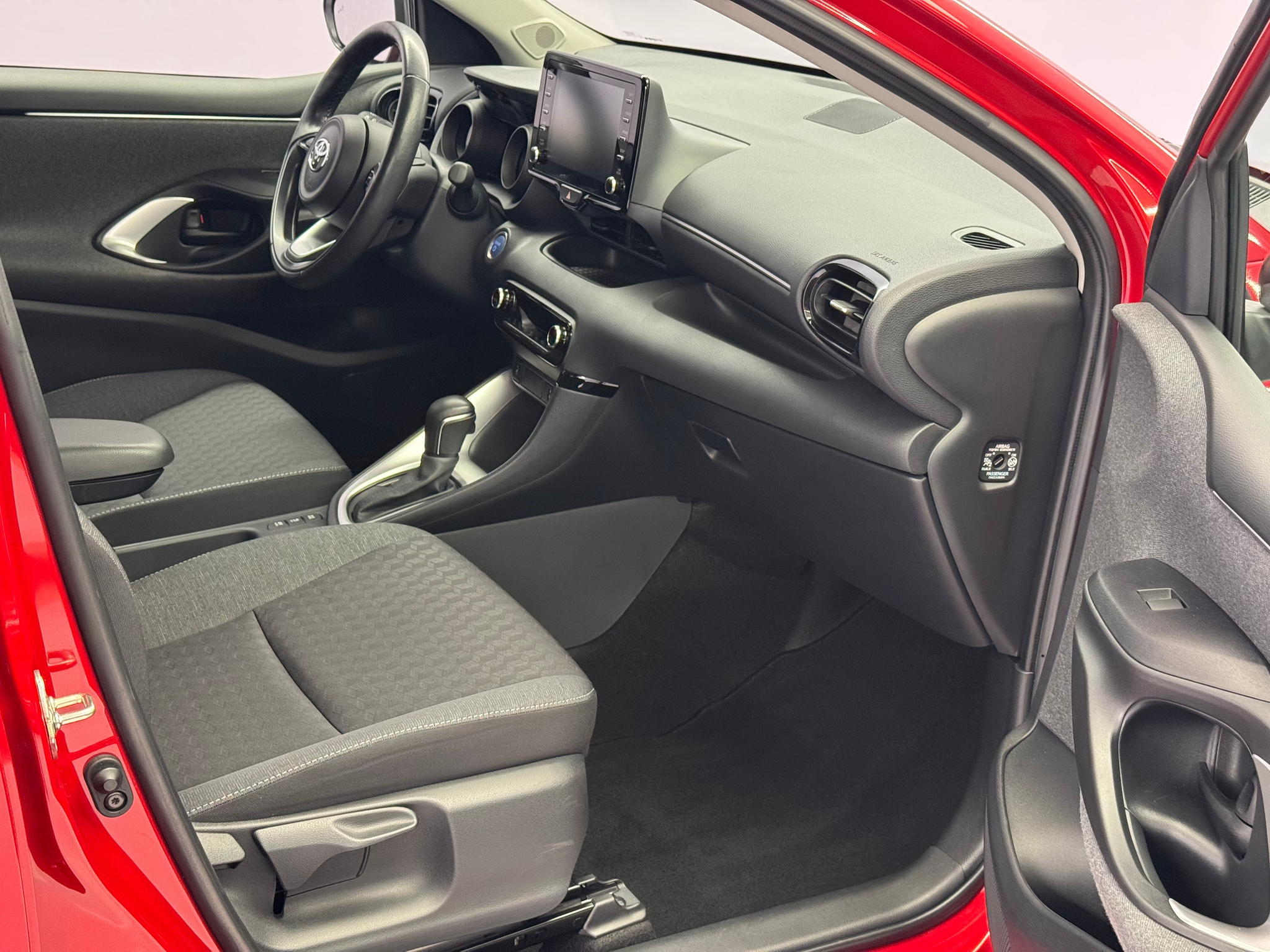 listing desktop thumbnail image 7