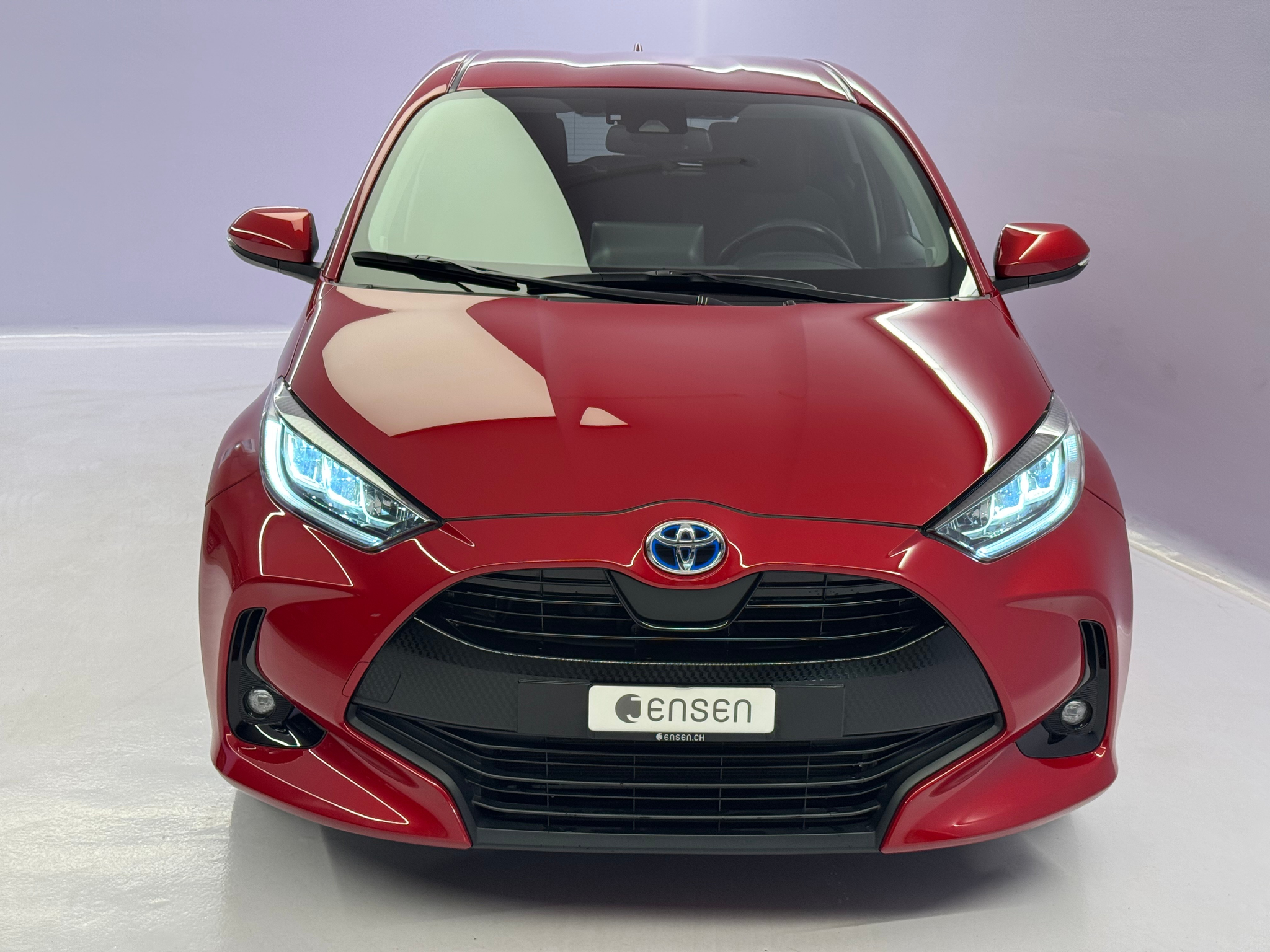 listing desktop thumbnail image 1