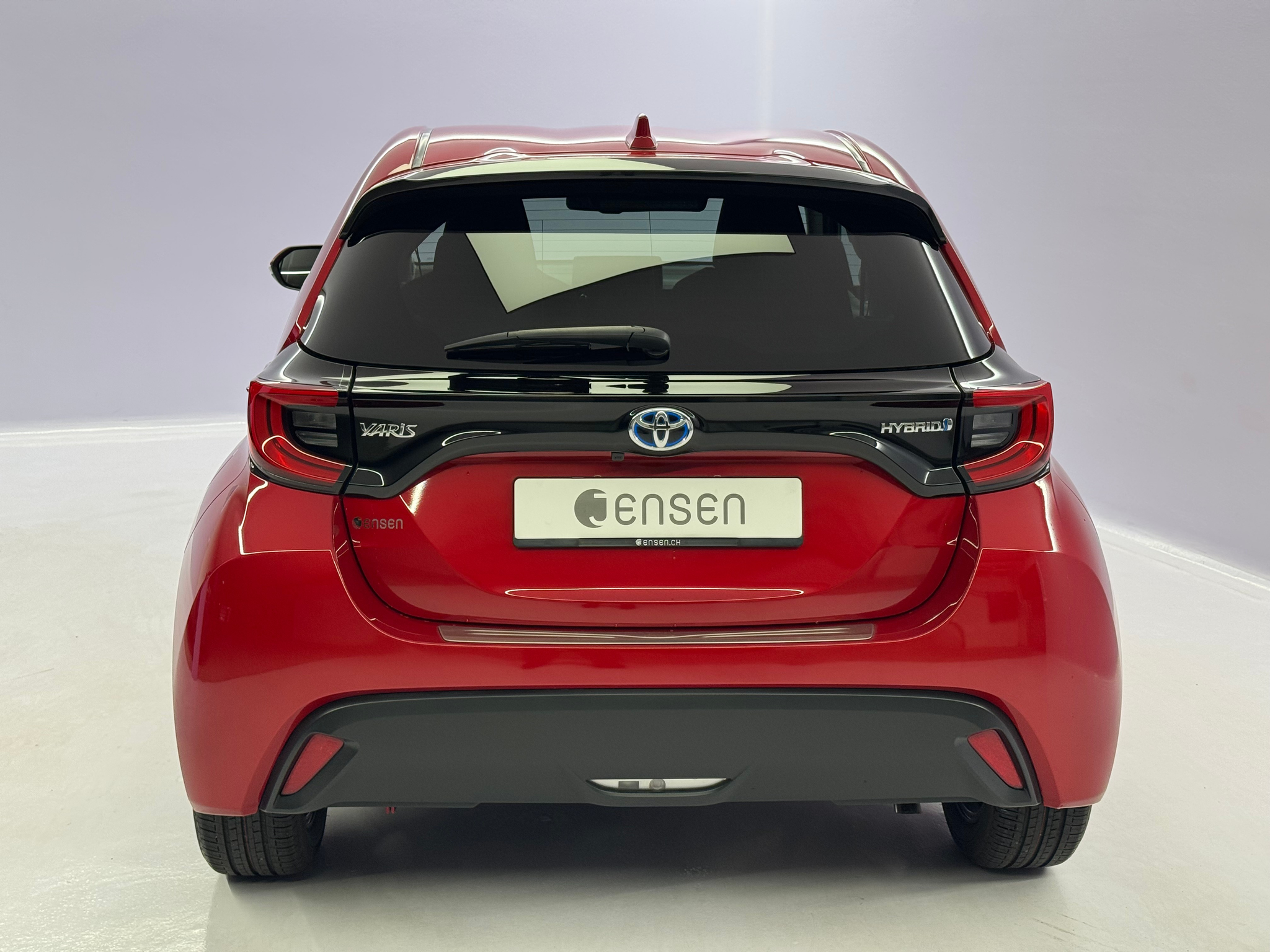 listing desktop thumbnail image 3