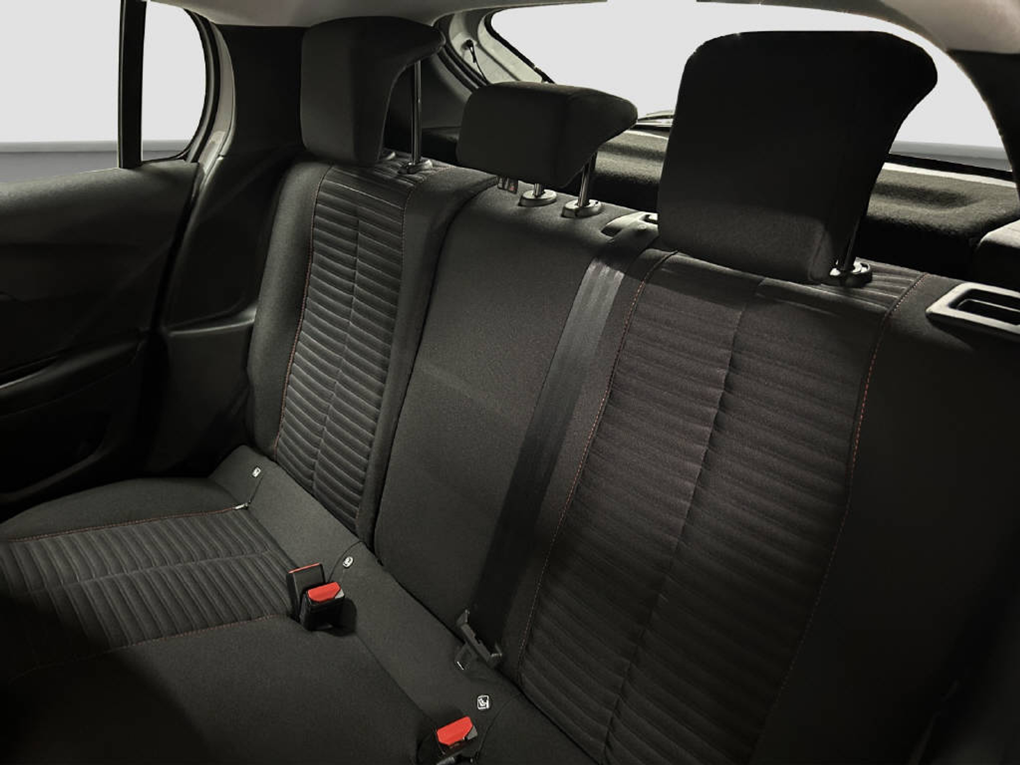 listing desktop thumbnail image 12