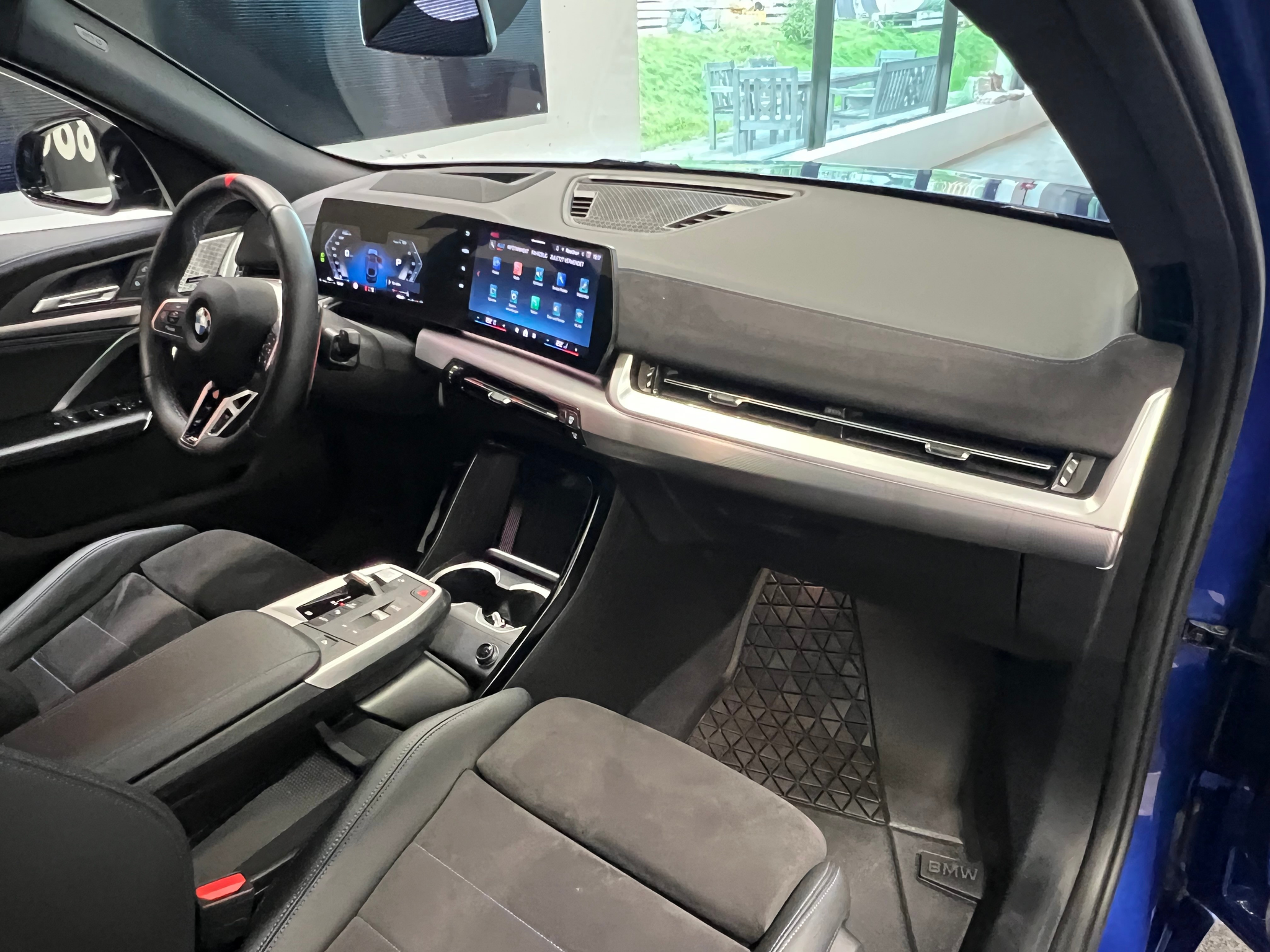 listing desktop thumbnail image 19