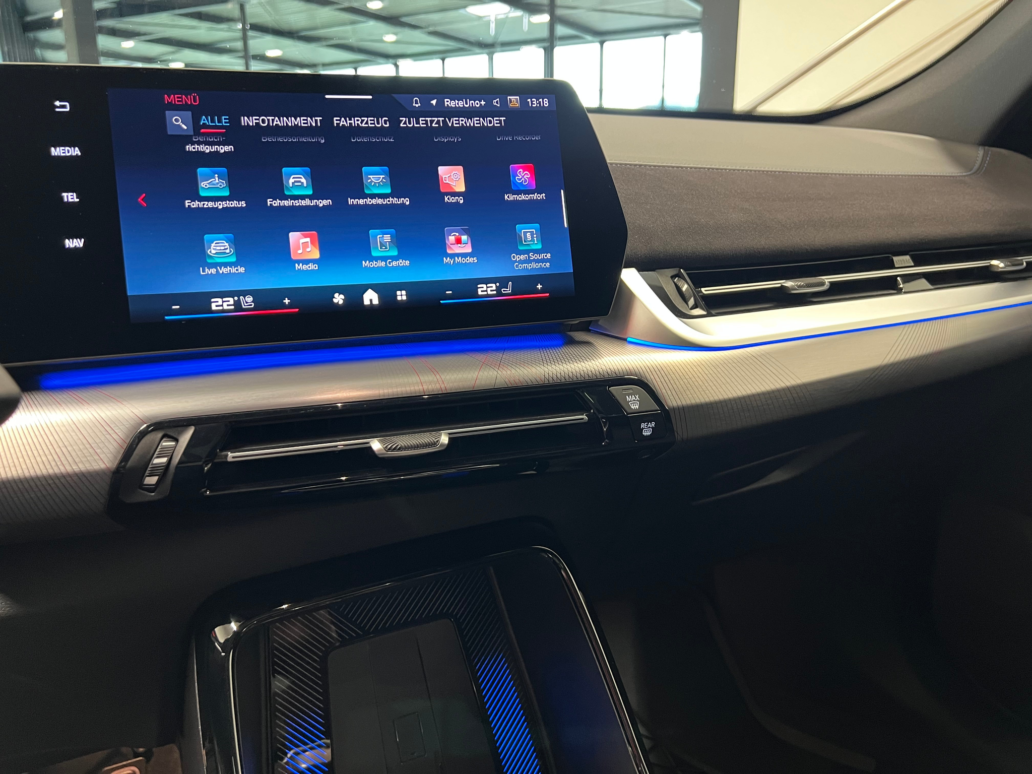 listing desktop thumbnail image 24