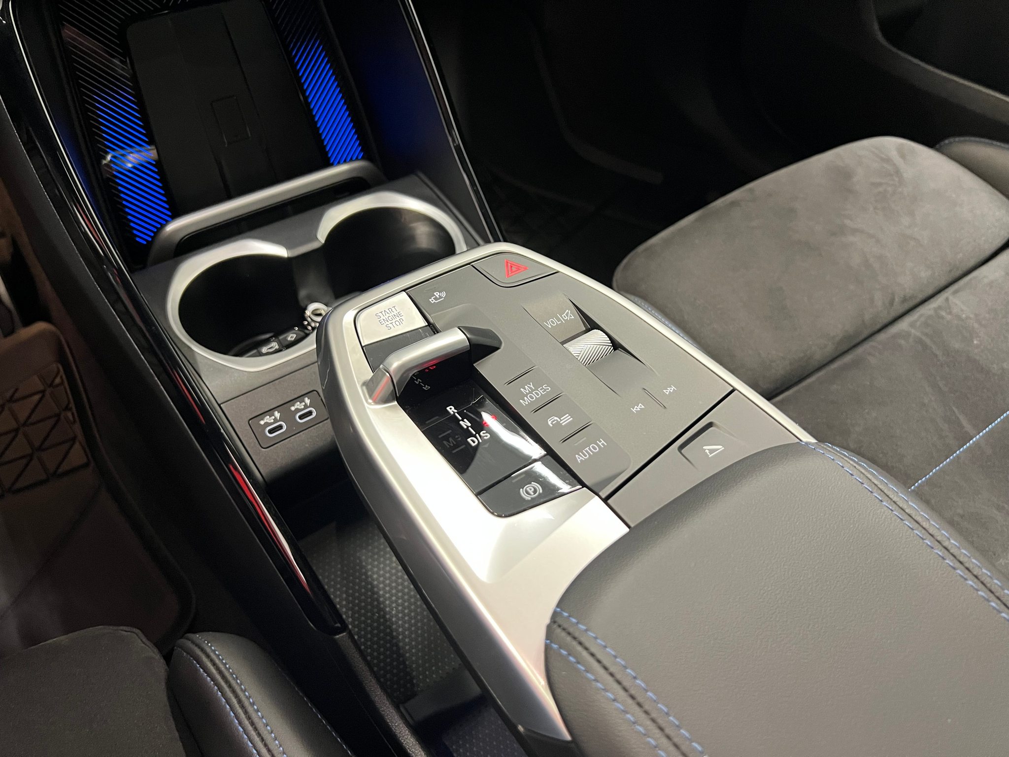 listing desktop thumbnail image 23