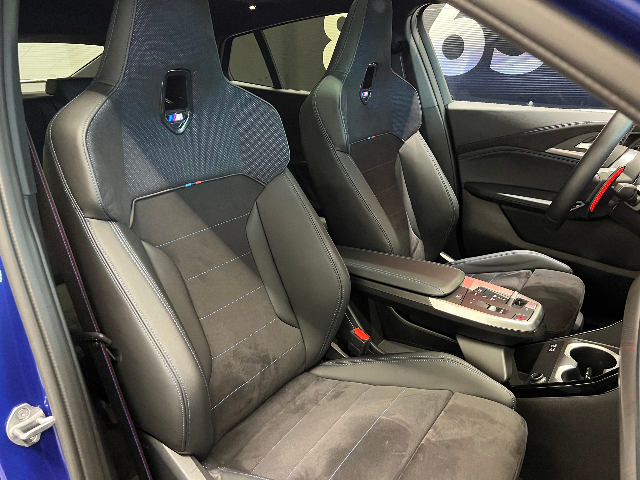 listing desktop thumbnail image 22