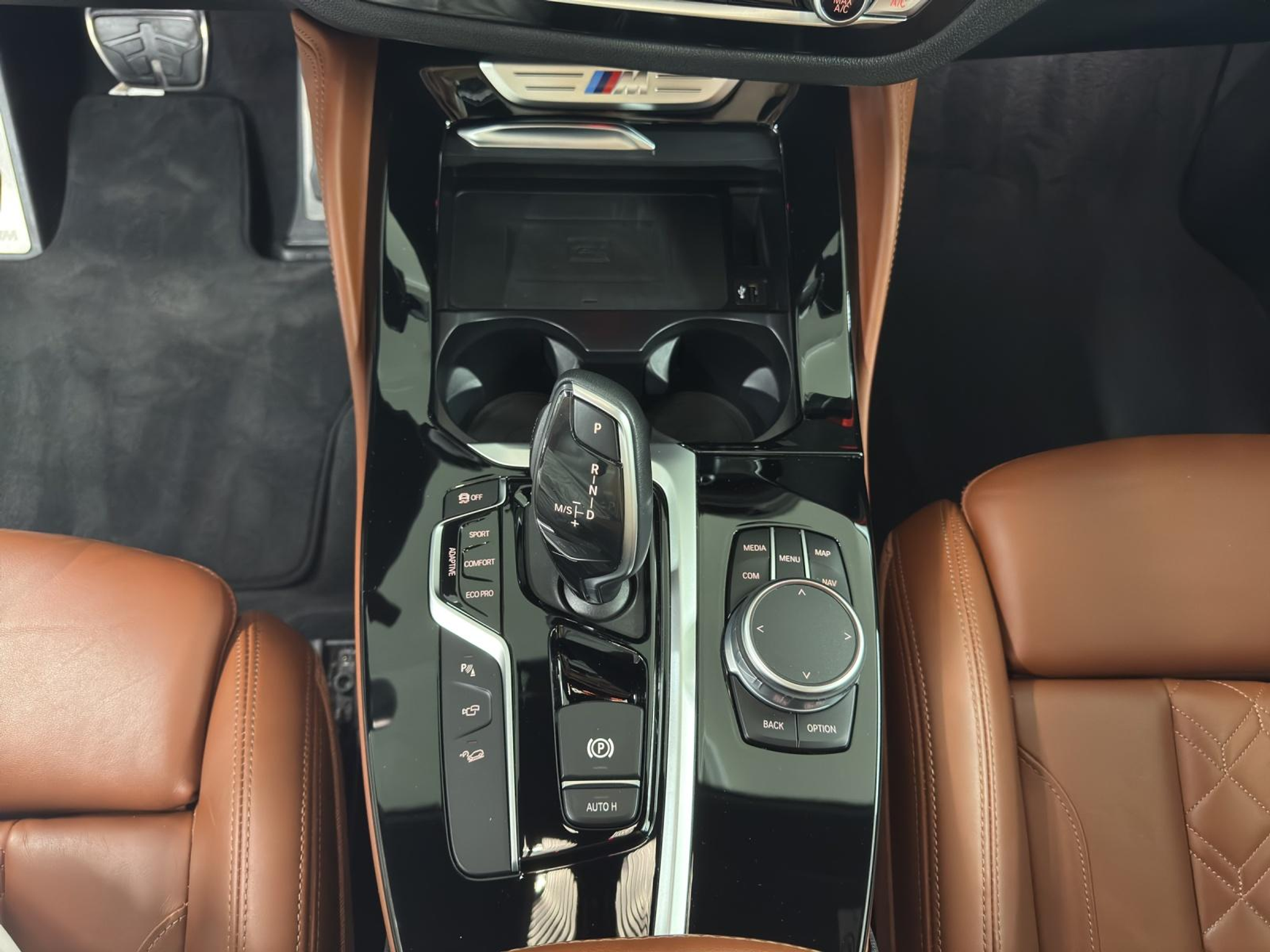 listing desktop thumbnail image 17