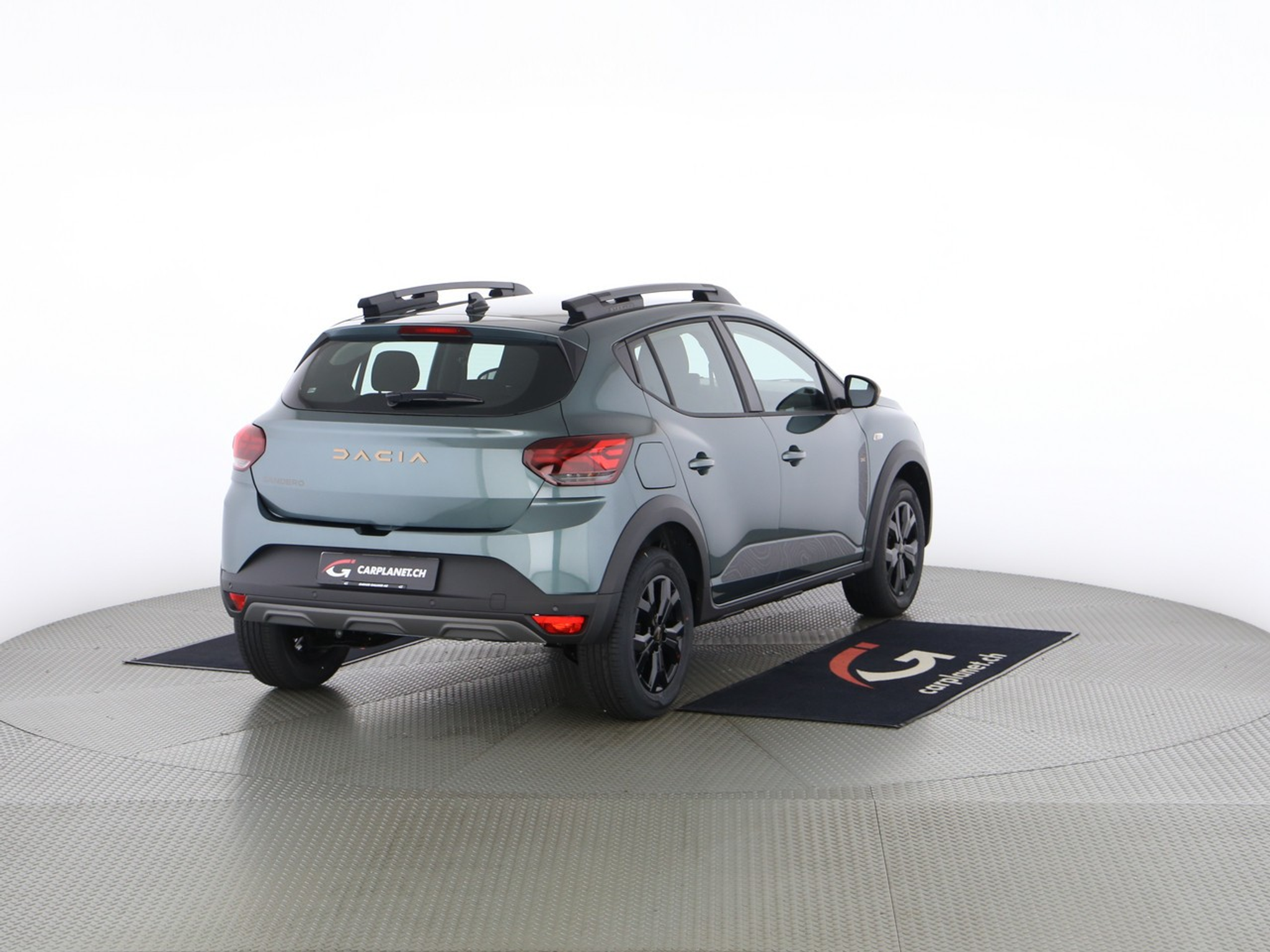 listing desktop thumbnail image 2