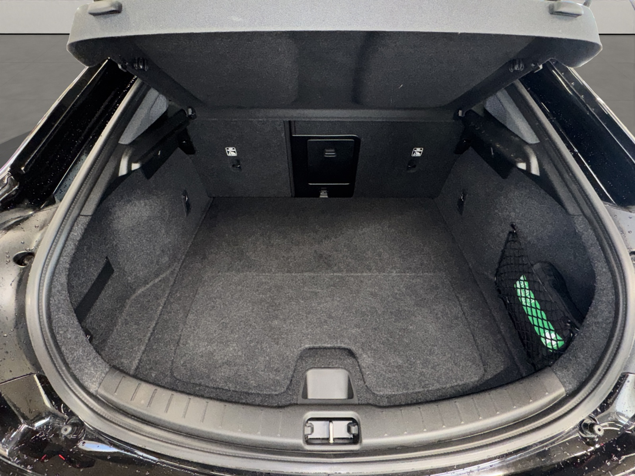 listing desktop thumbnail image 10