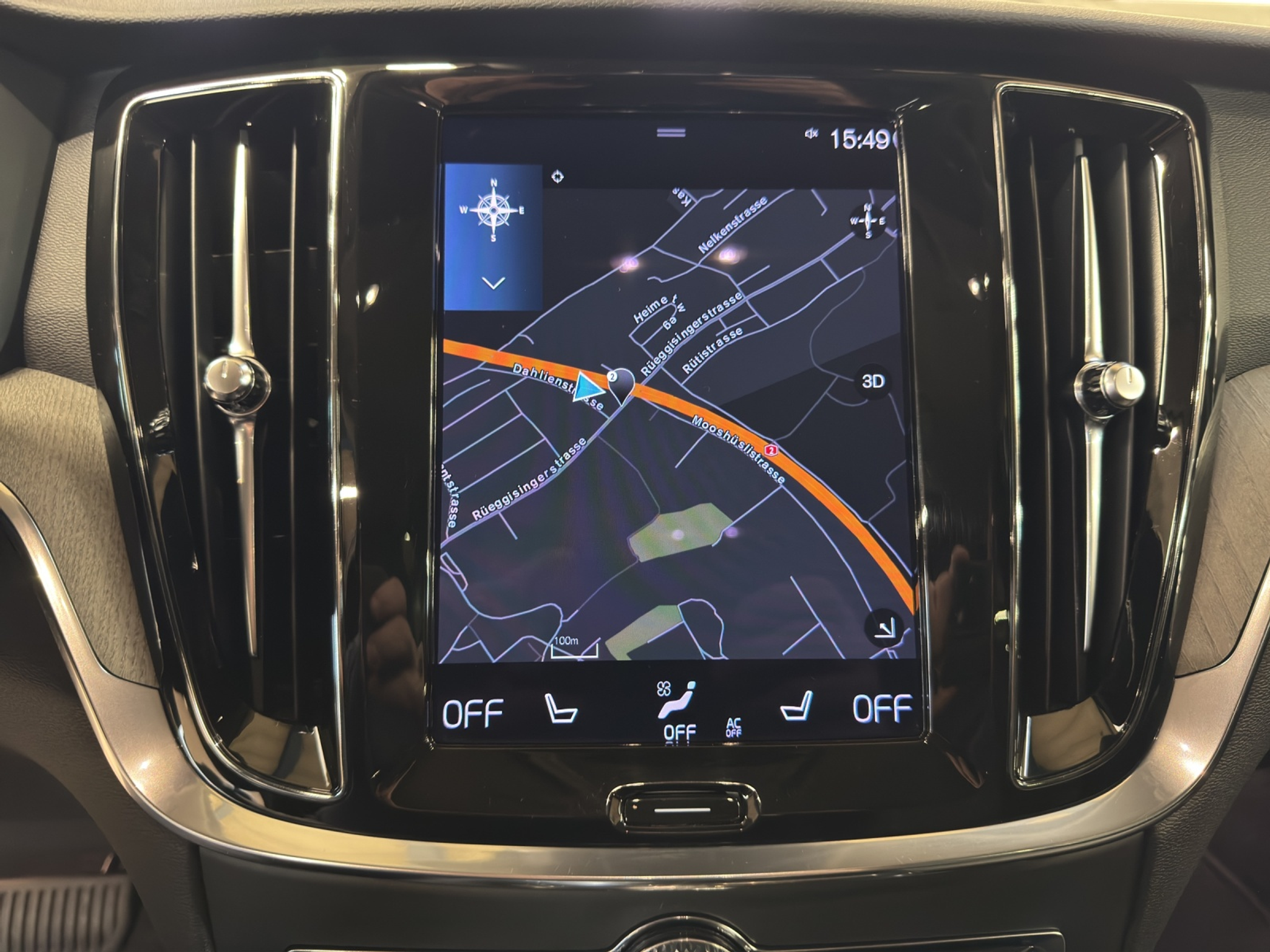 listing desktop thumbnail image 11