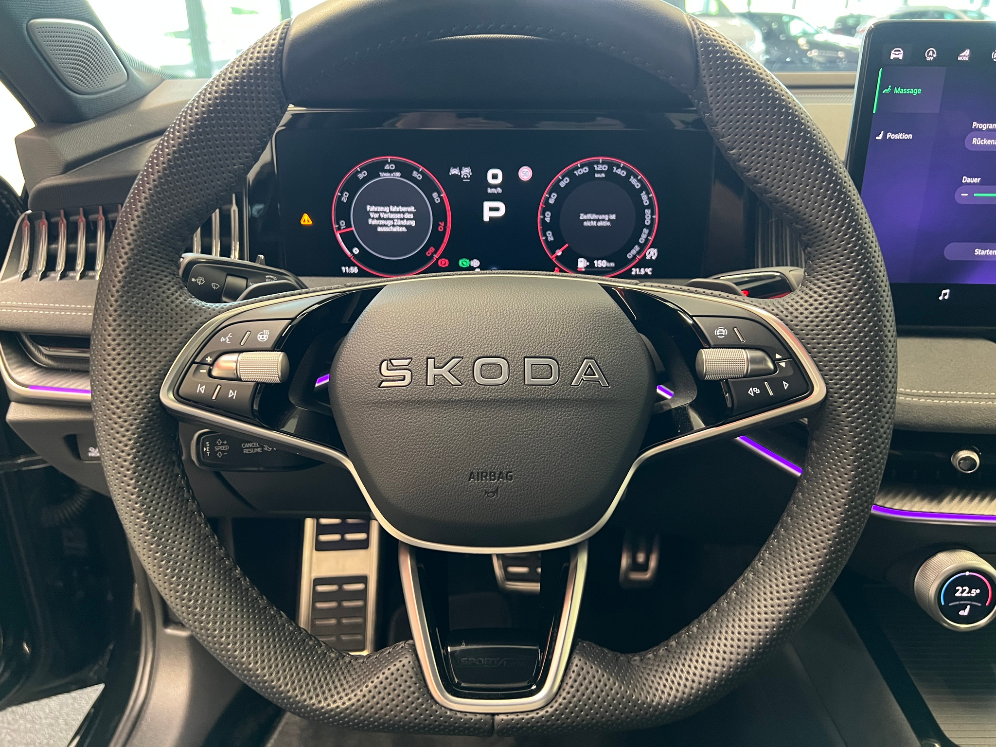 listing desktop thumbnail image 25