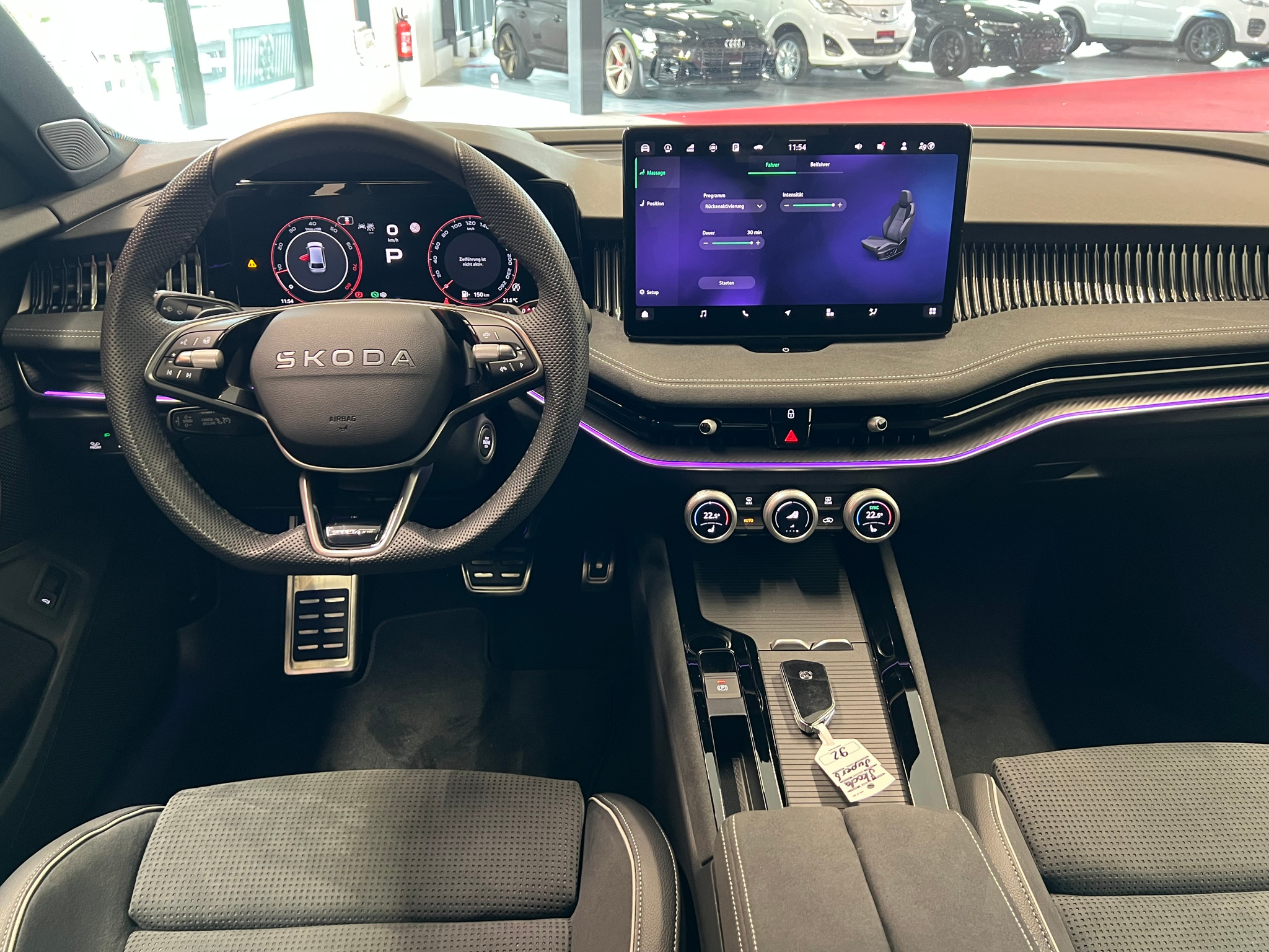 listing desktop thumbnail image 17