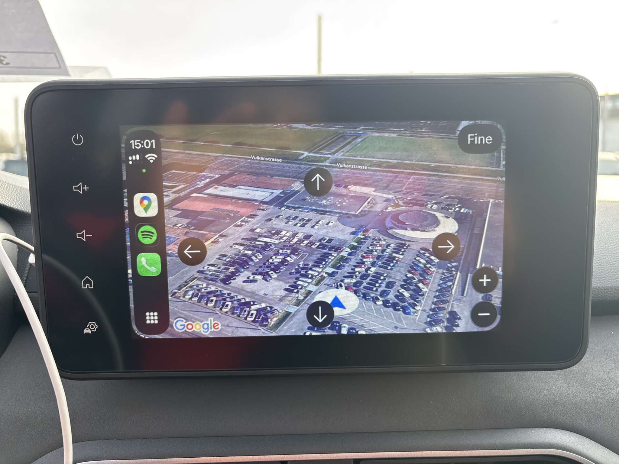 listing desktop thumbnail image 1