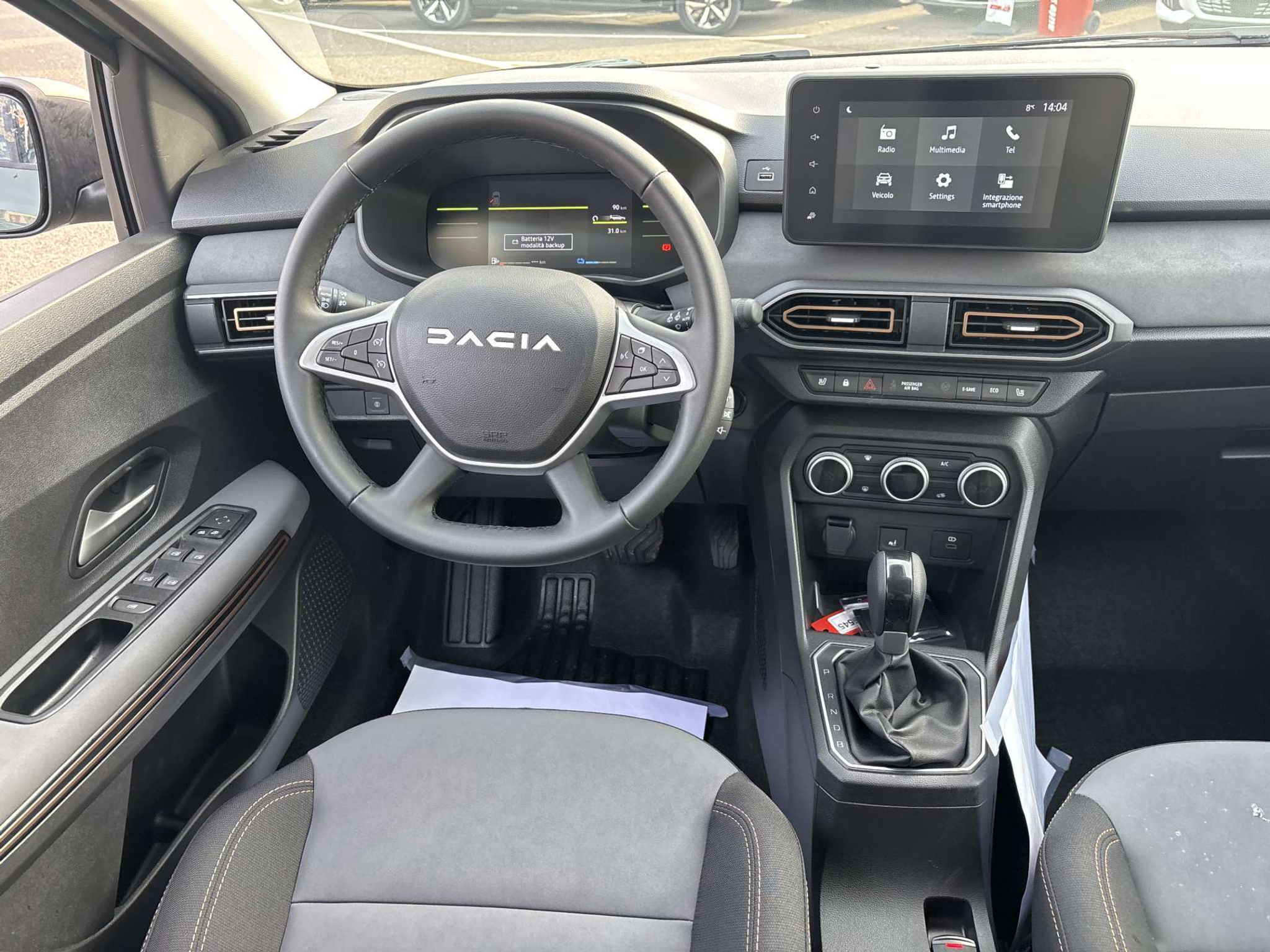 listing desktop thumbnail image 4