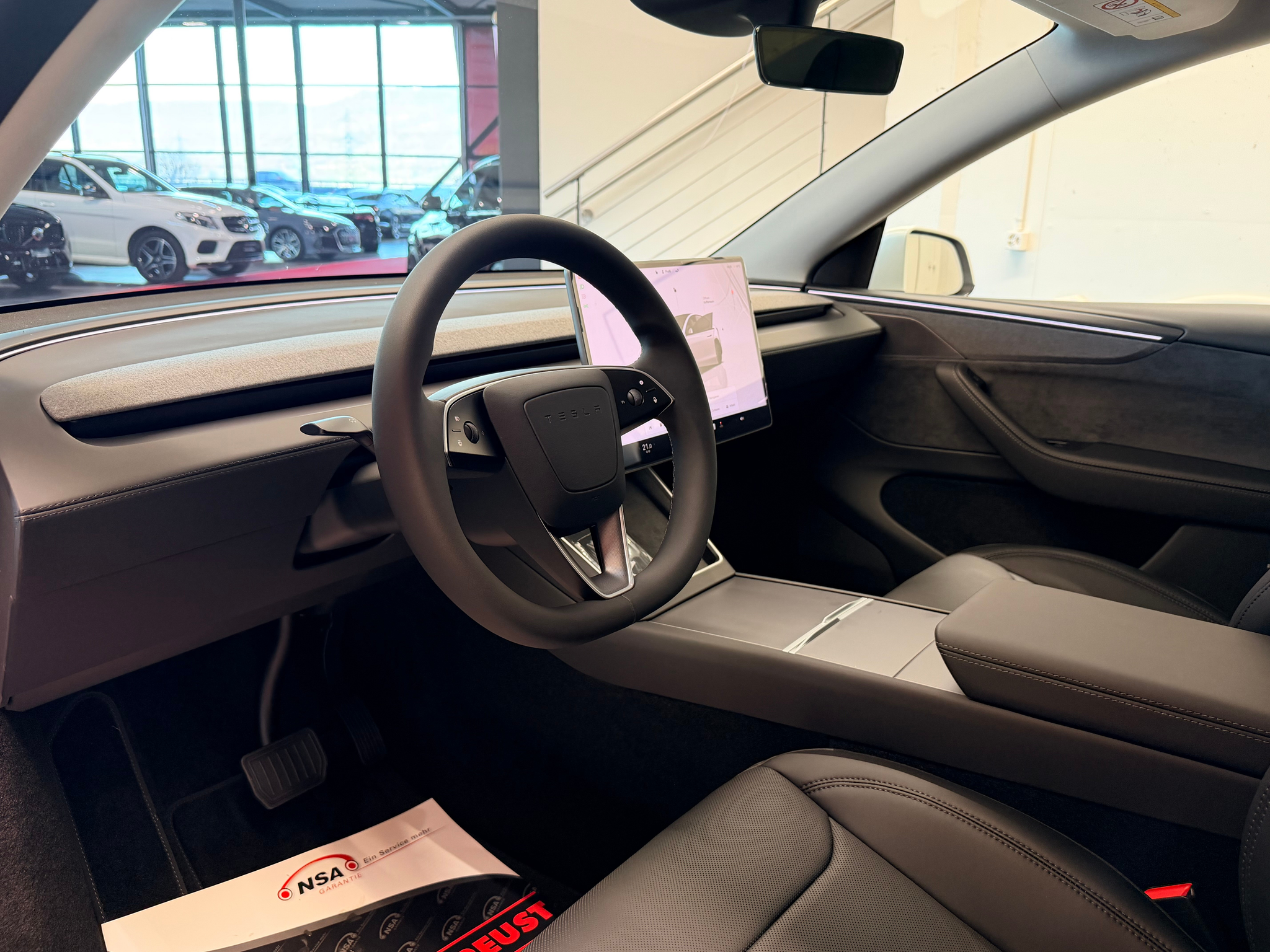 listing desktop thumbnail image 9