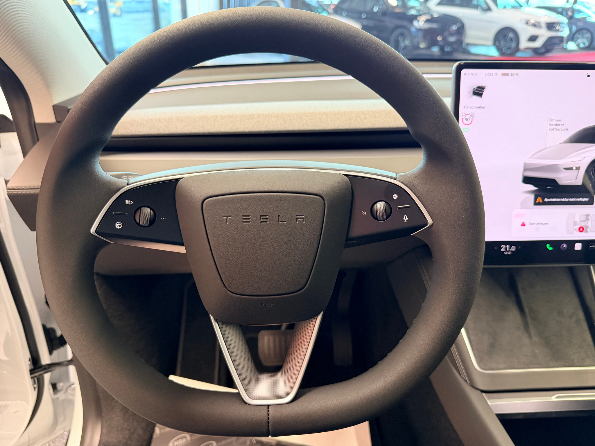 listing desktop thumbnail image 27