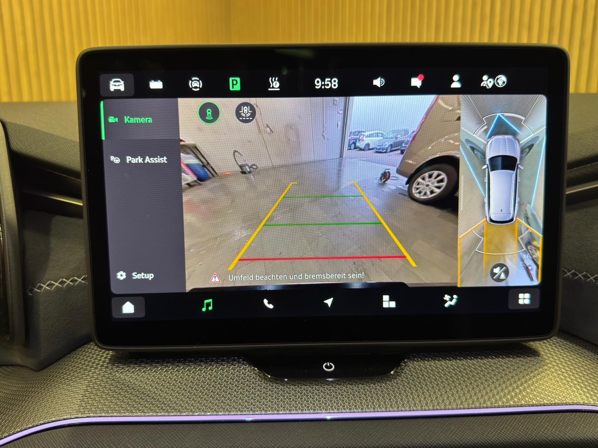 listing desktop thumbnail image 4