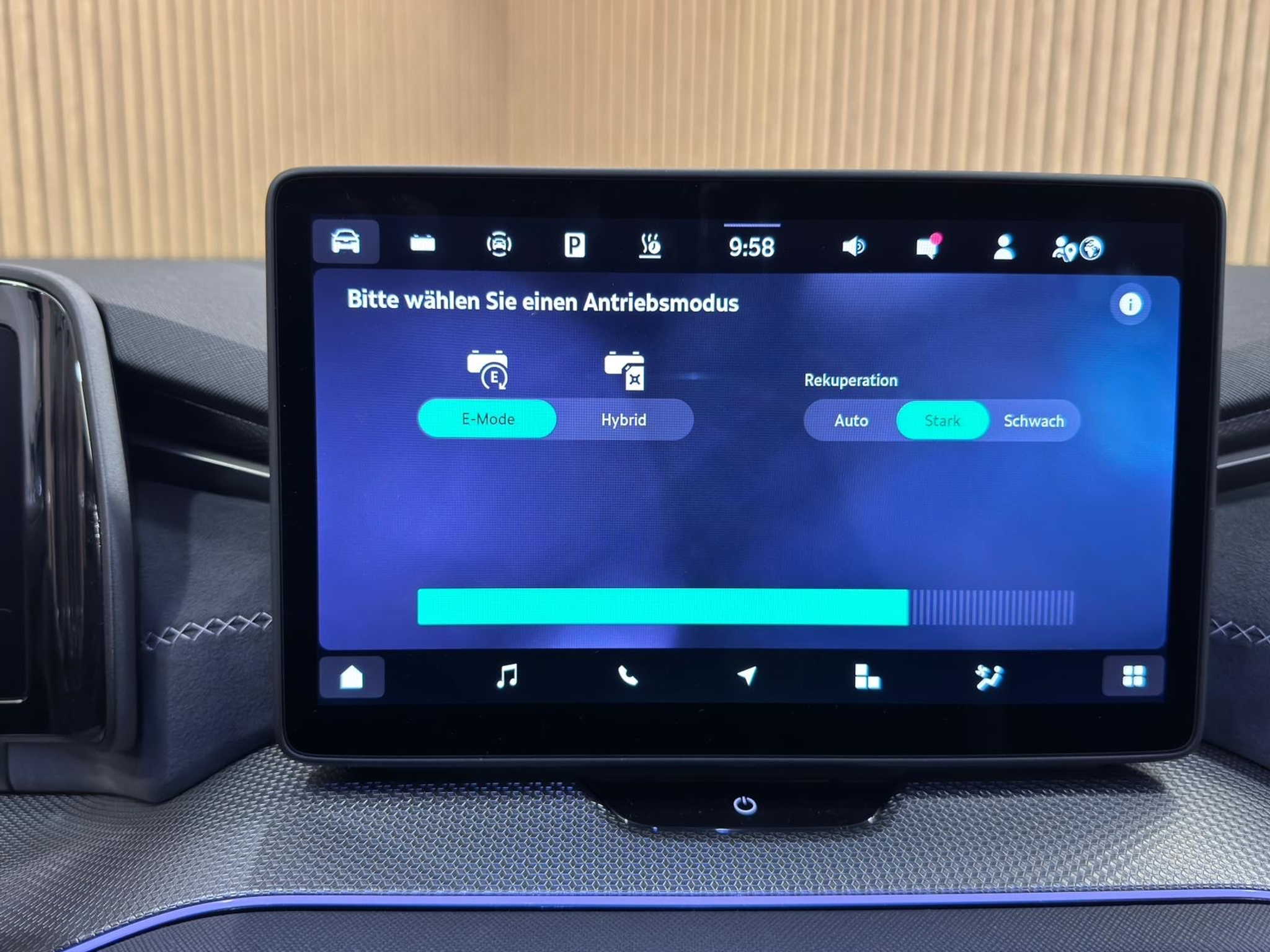 listing desktop thumbnail image 2