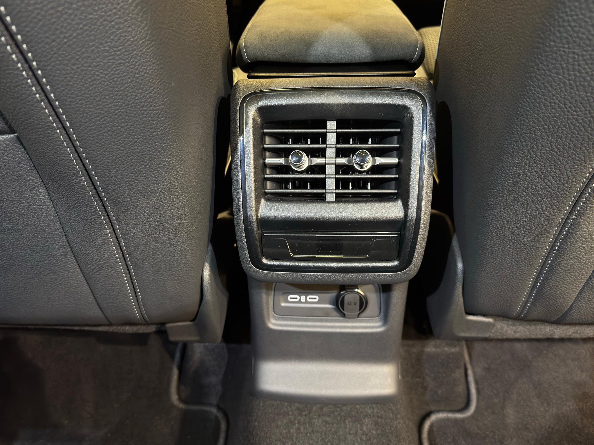 listing desktop thumbnail image 10