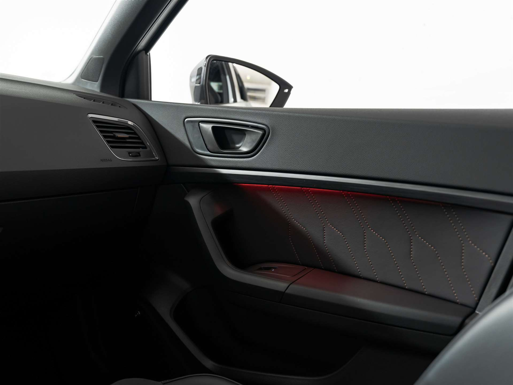 listing desktop thumbnail image 29