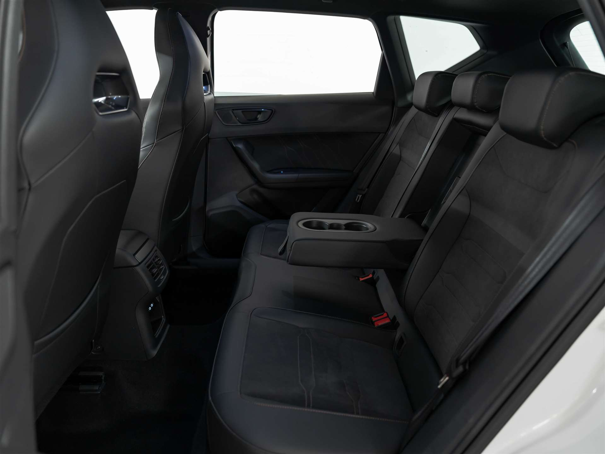 listing desktop thumbnail image 14