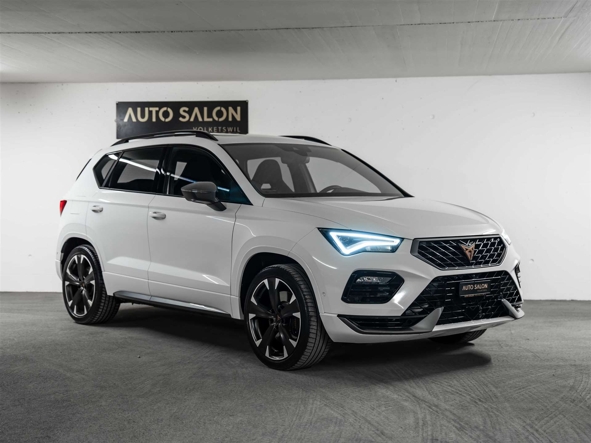 listing desktop thumbnail image 5