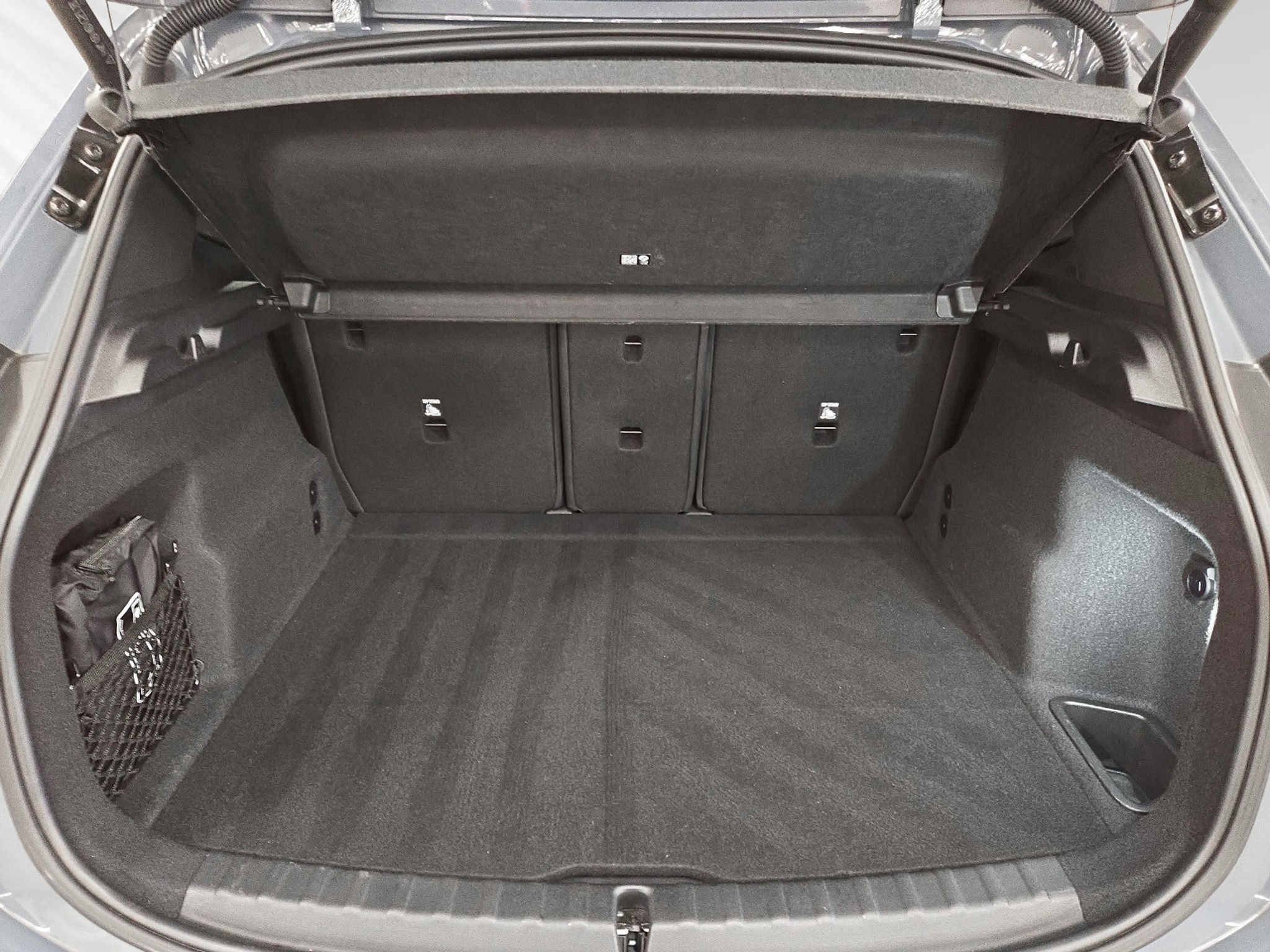 listing desktop thumbnail image 7