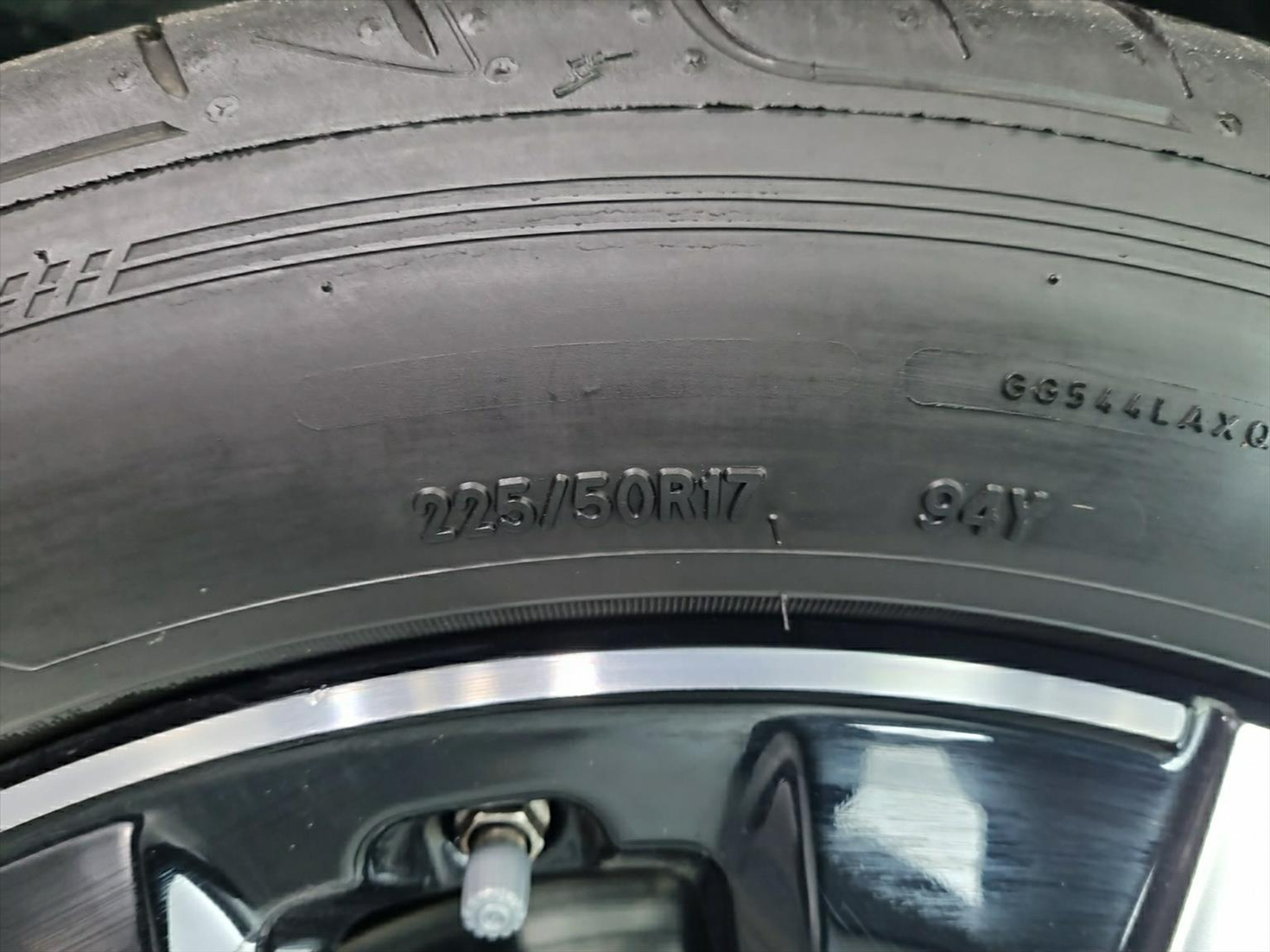 listing desktop thumbnail image 12