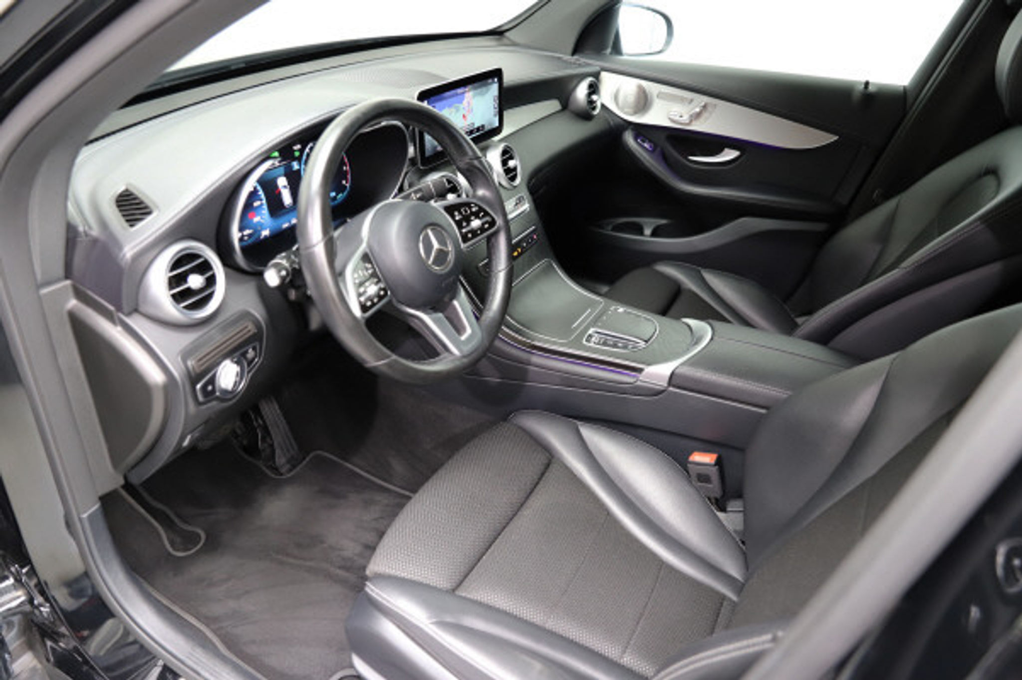 listing desktop thumbnail image 7