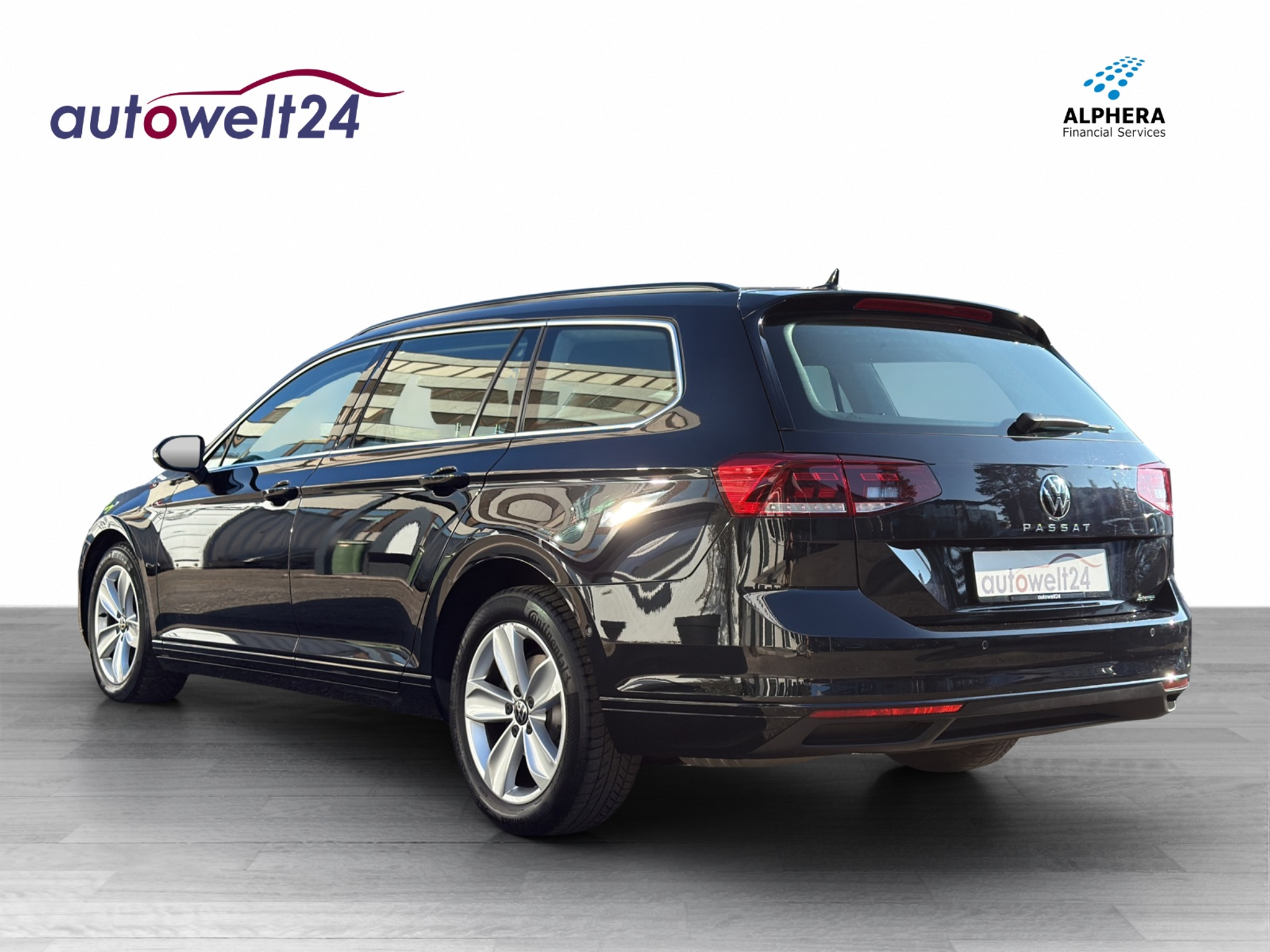 listing desktop thumbnail image 6