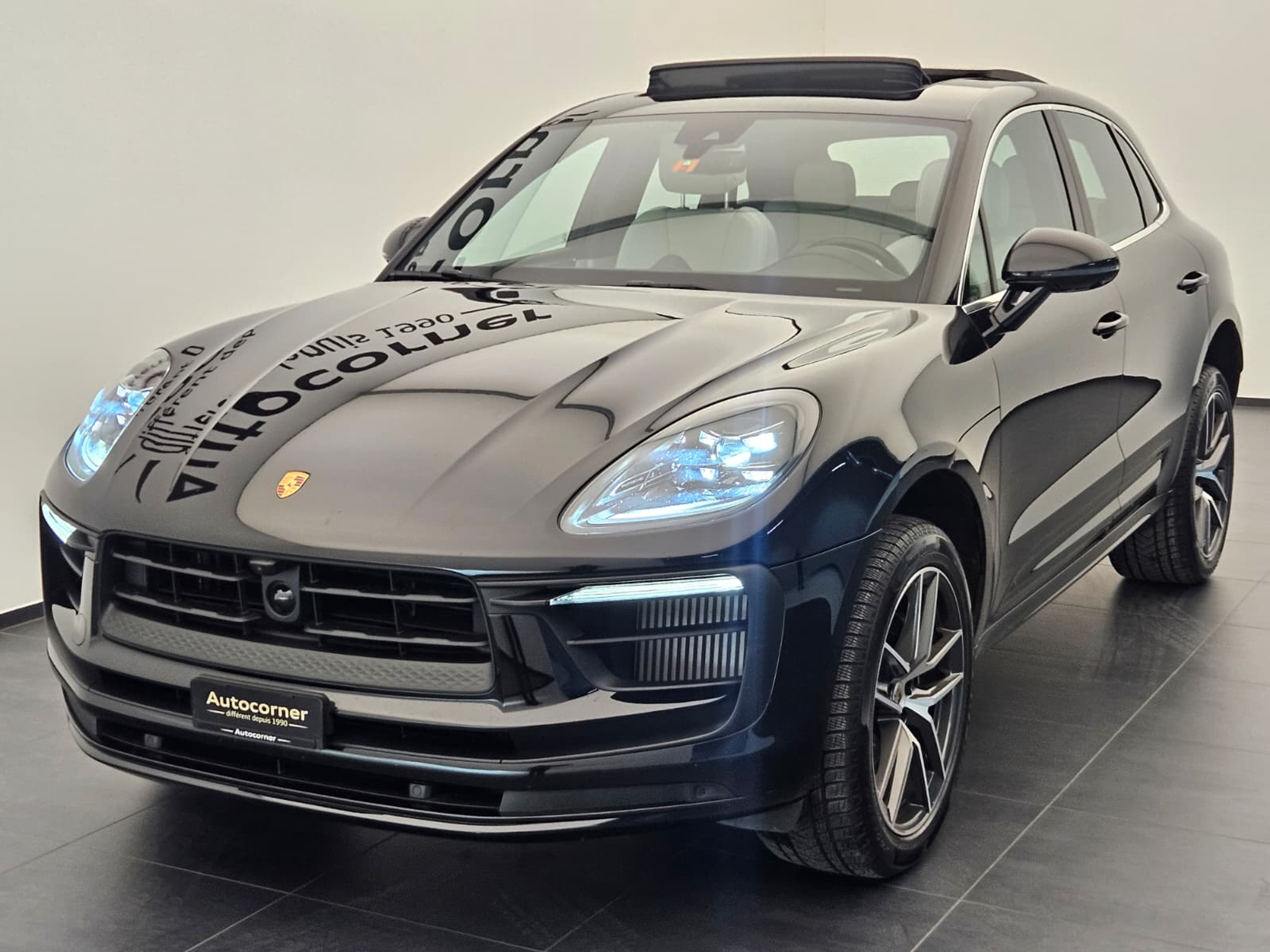 listing desktop thumbnail image 2