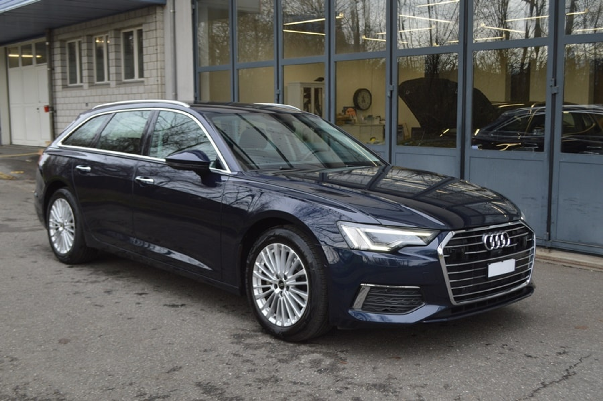 listing desktop thumbnail image 13