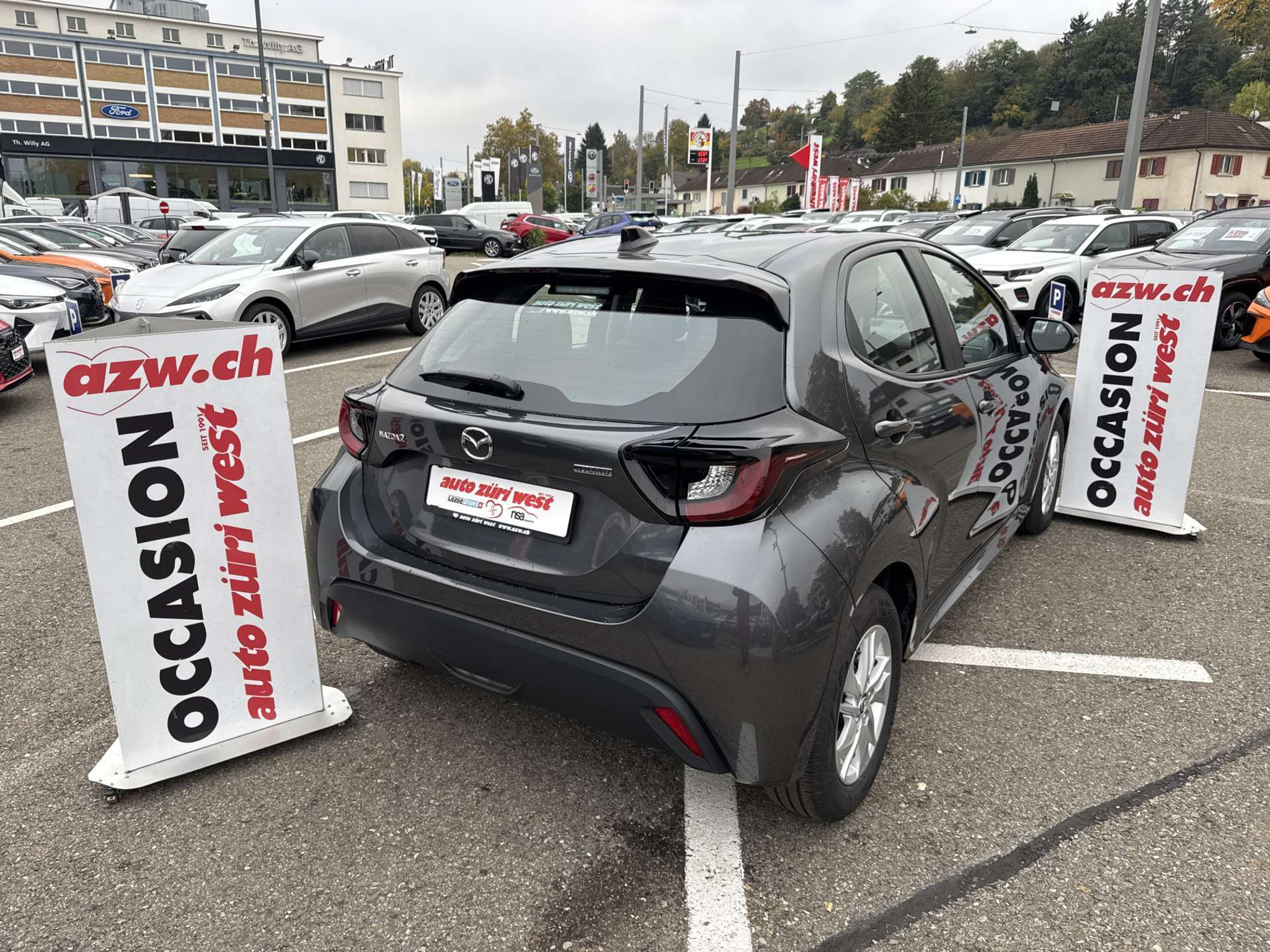 listing desktop thumbnail image 2