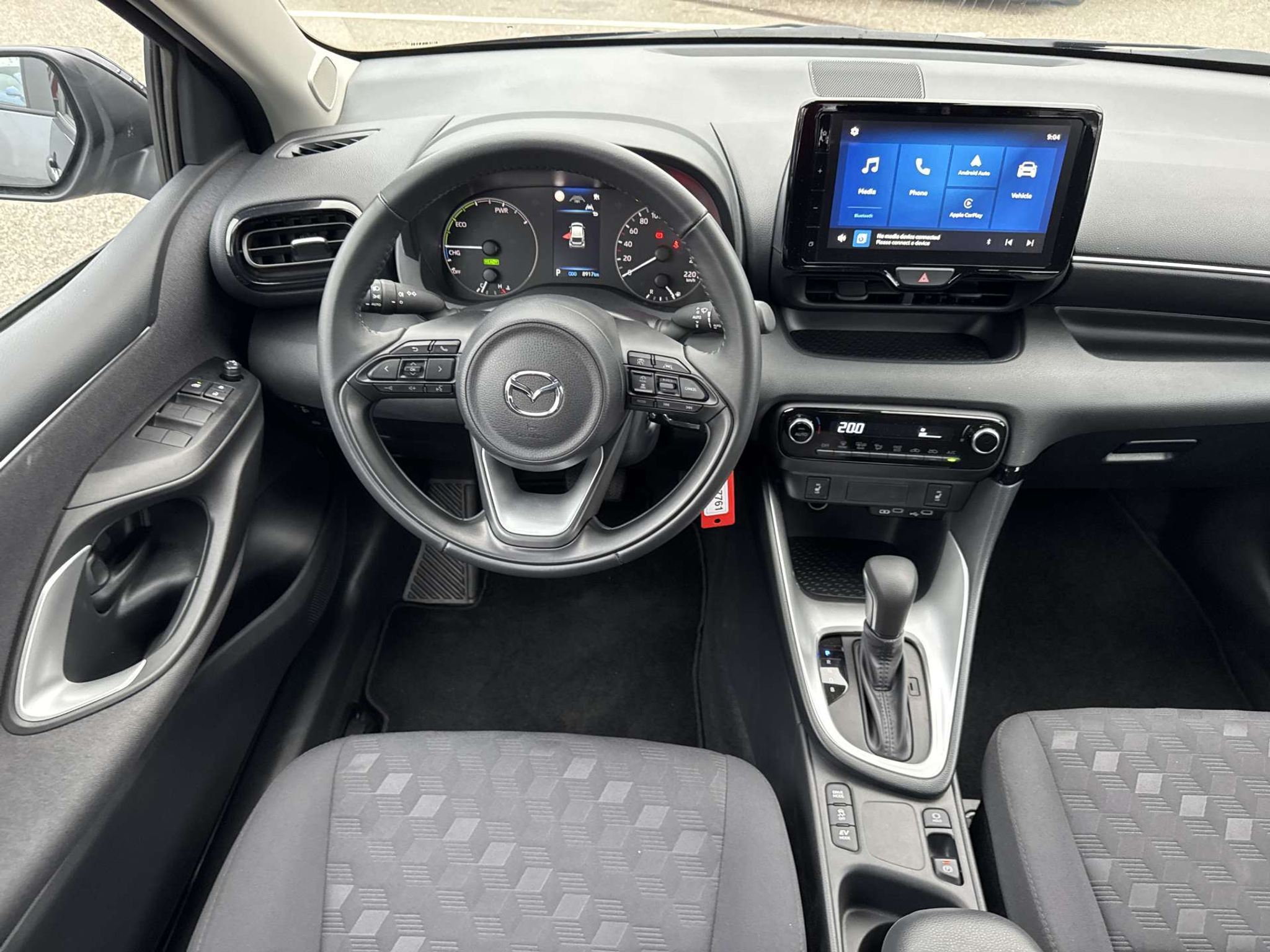 listing desktop thumbnail image 4