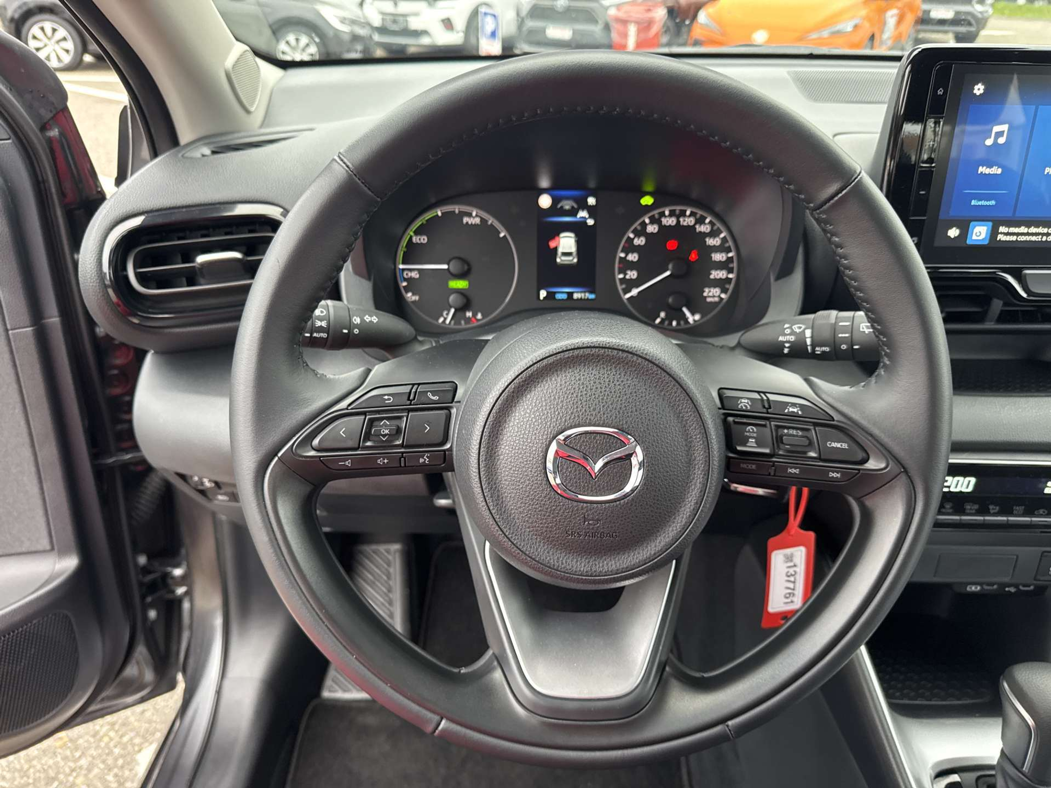 listing desktop thumbnail image 15