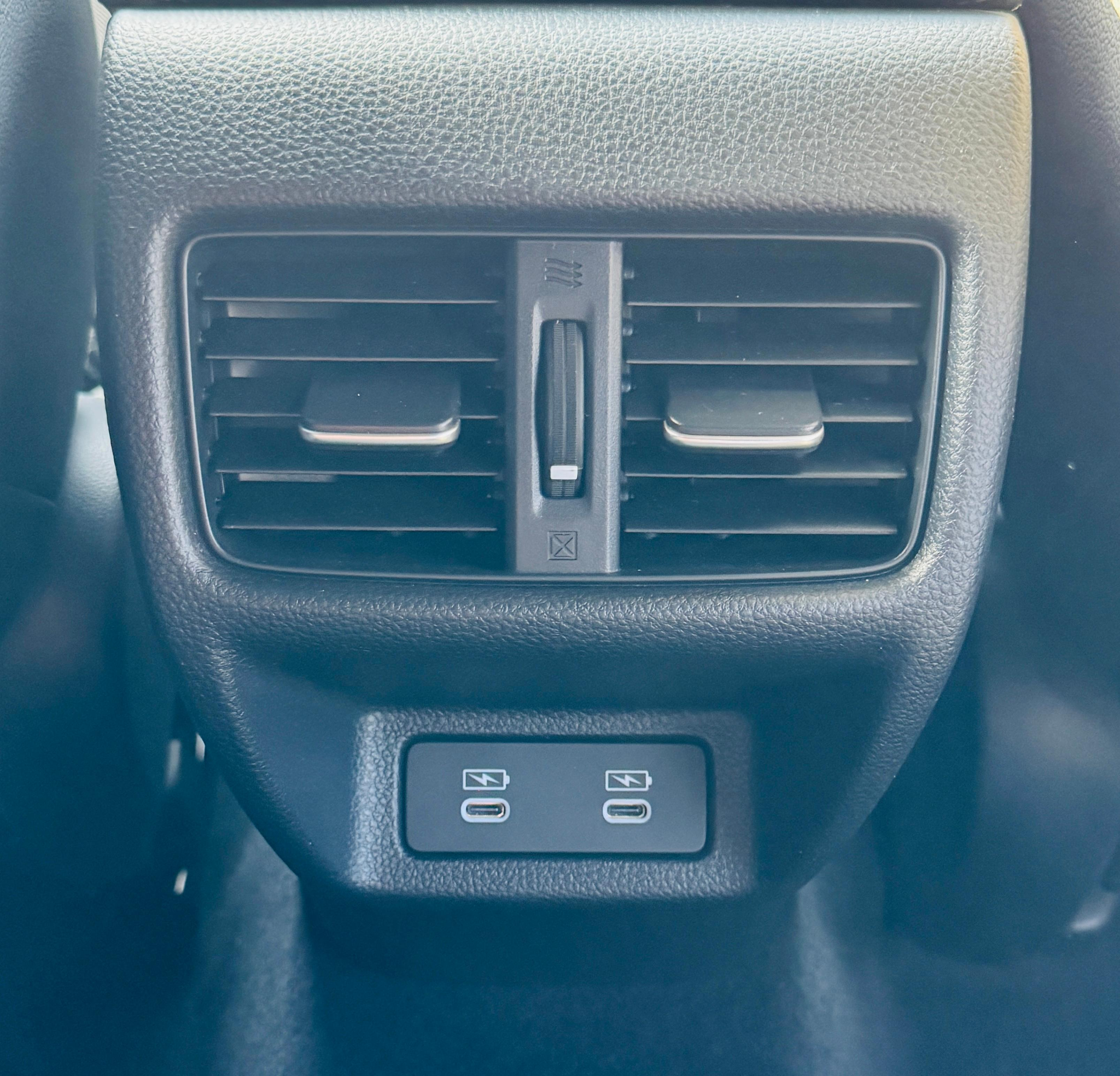 listing desktop thumbnail image 15