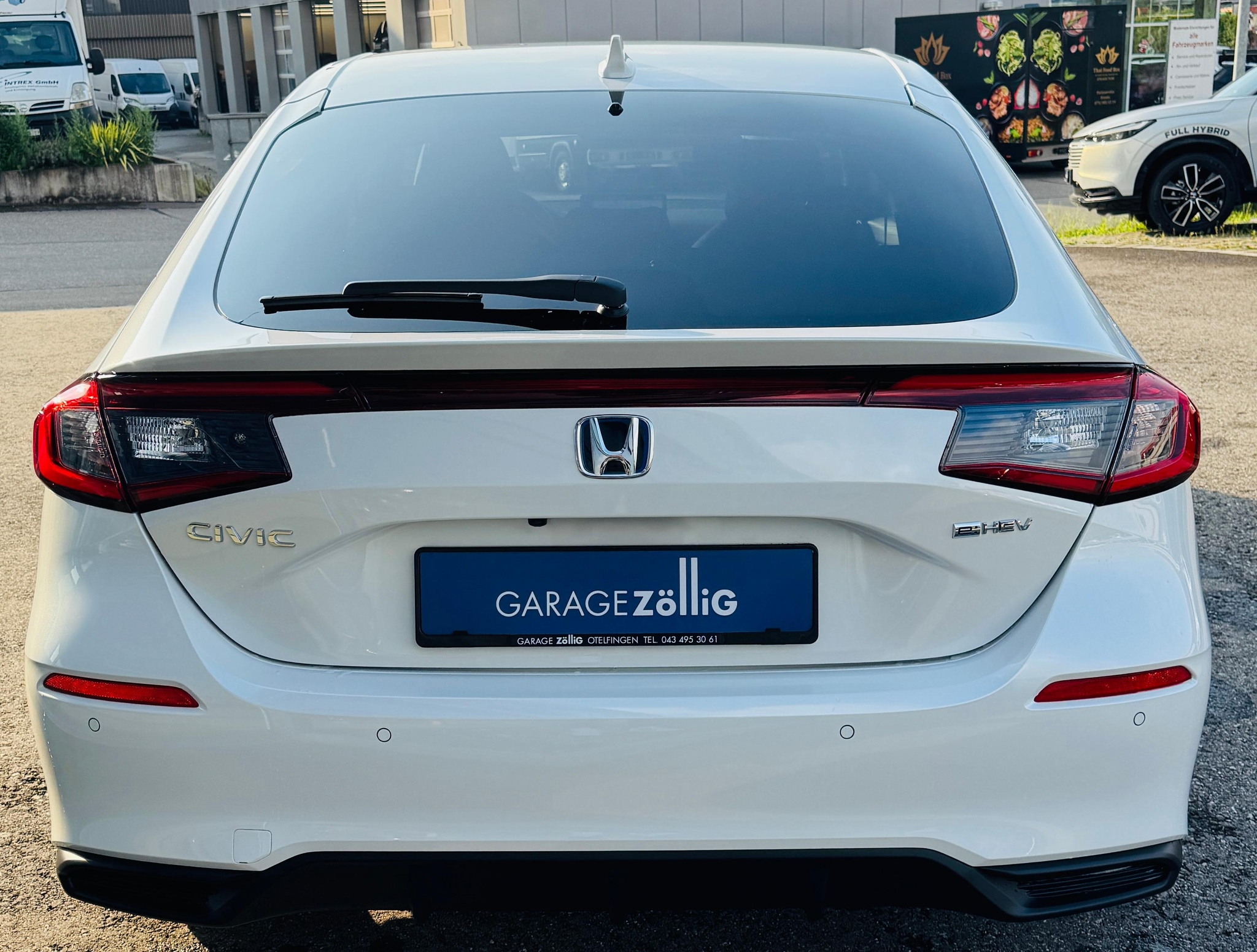 listing desktop thumbnail image 6