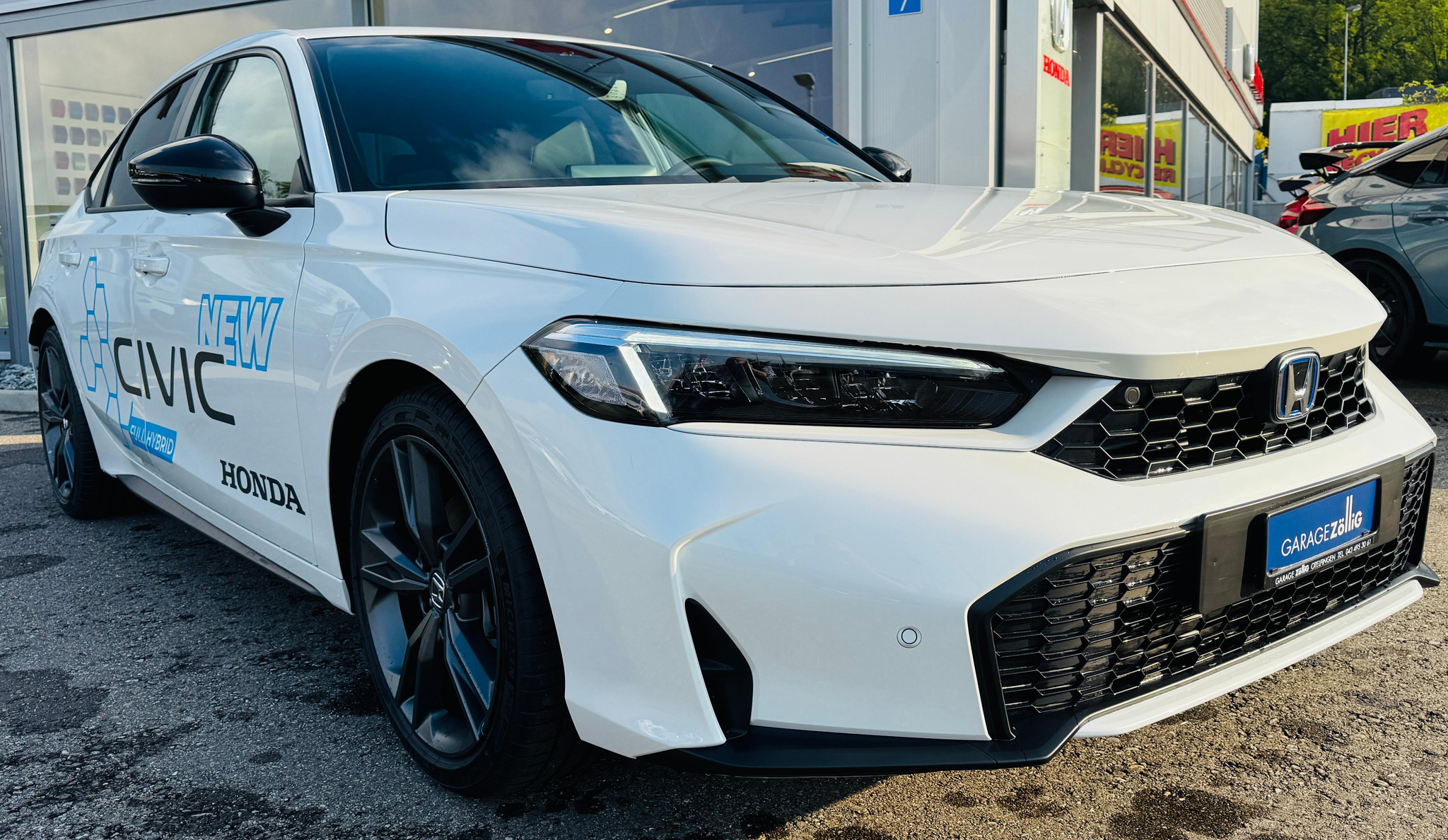 listing desktop thumbnail image 3