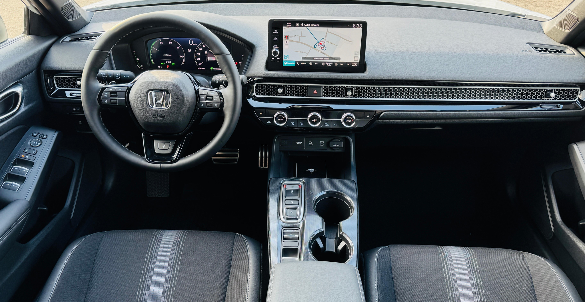 listing desktop thumbnail image 13