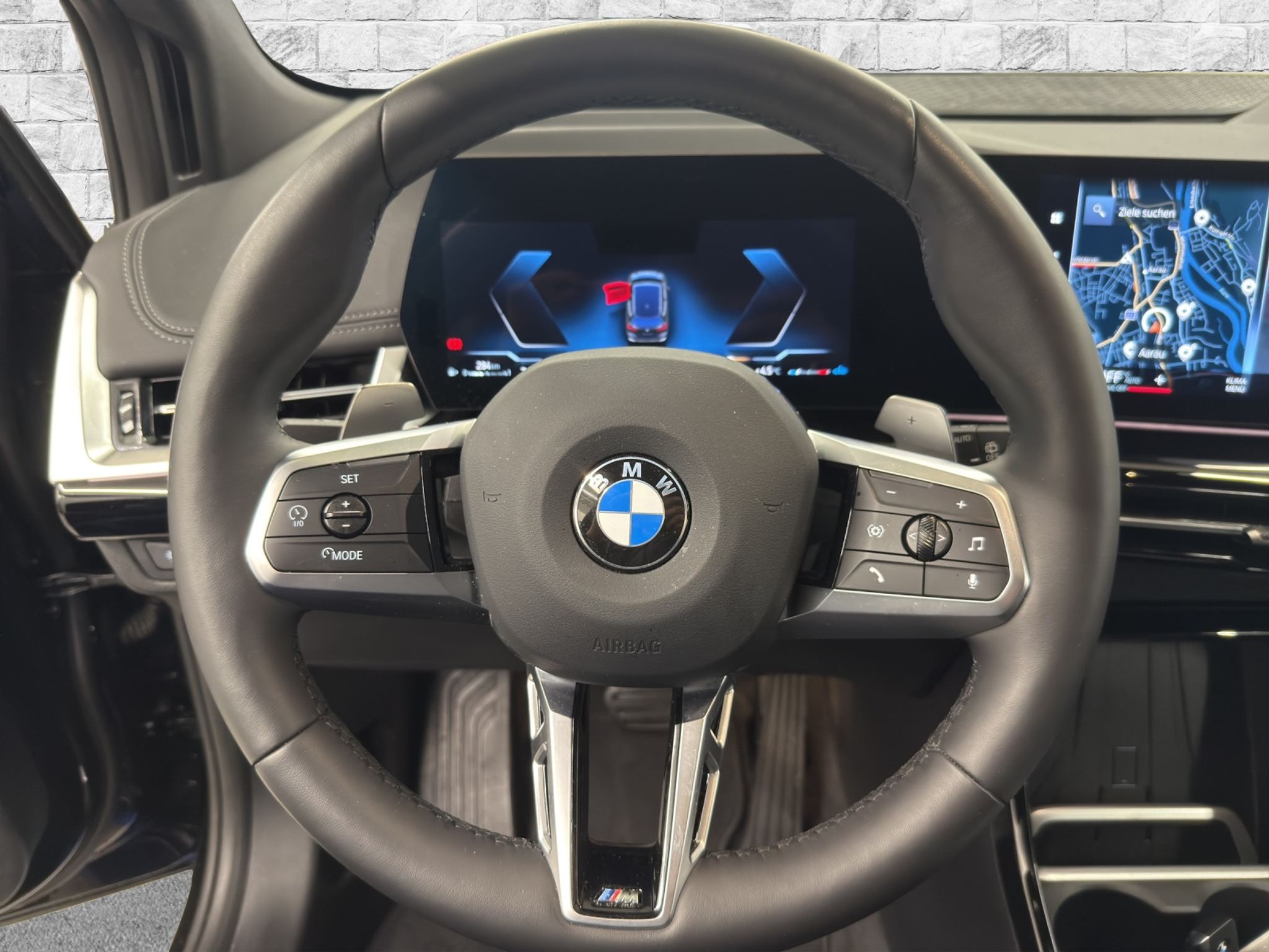 listing desktop thumbnail image 9