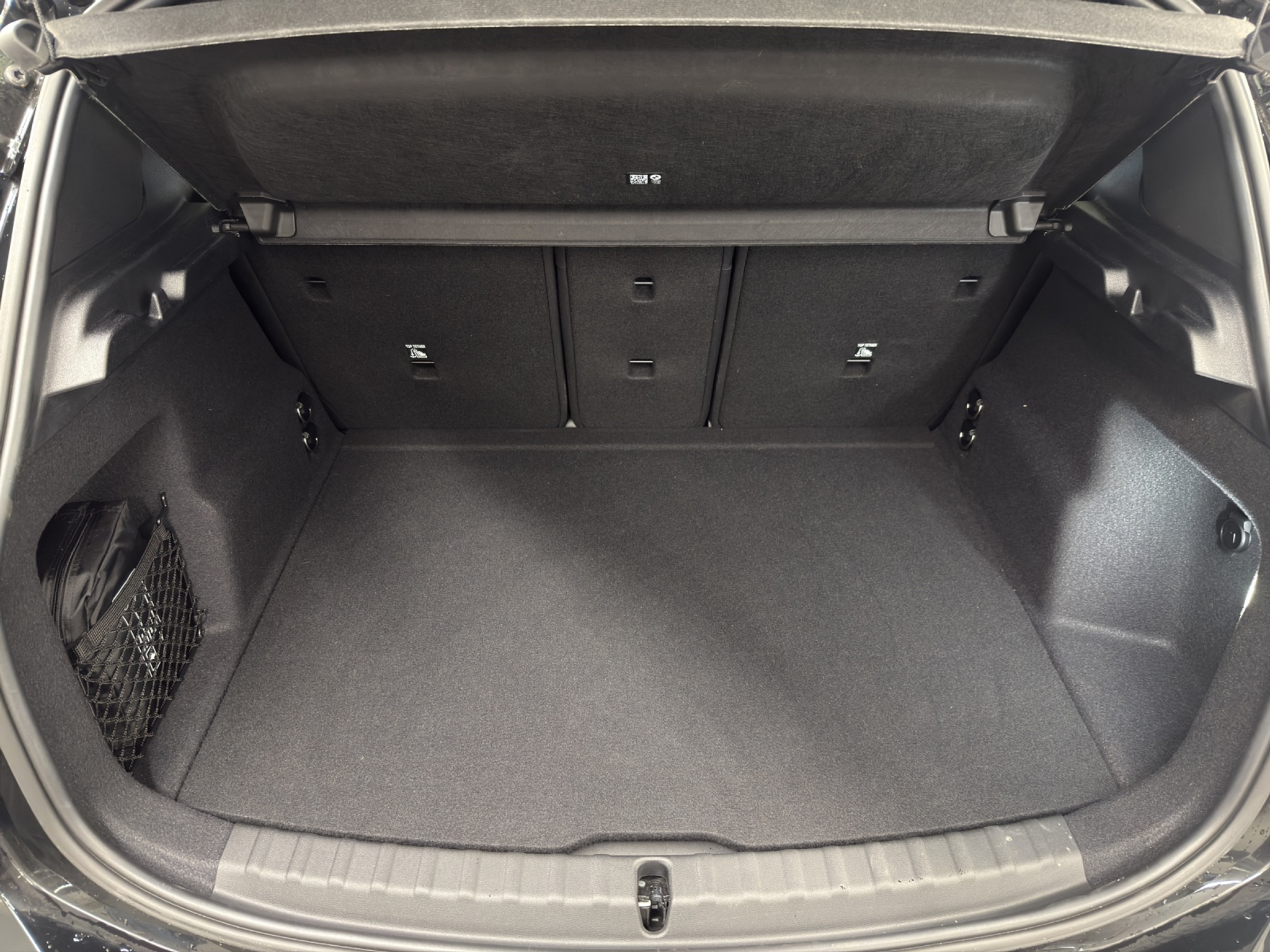 listing desktop thumbnail image 16