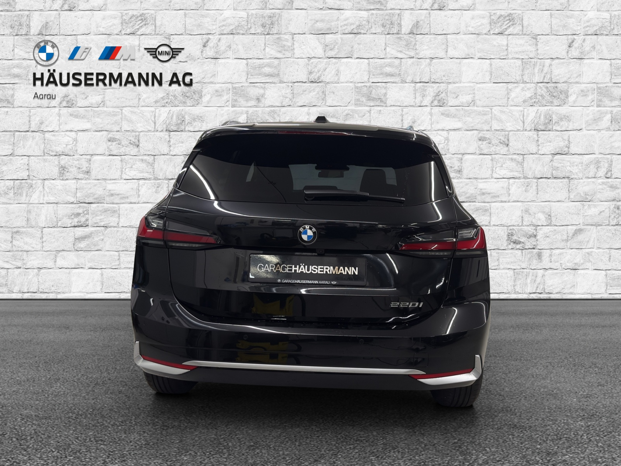 listing desktop thumbnail image 5