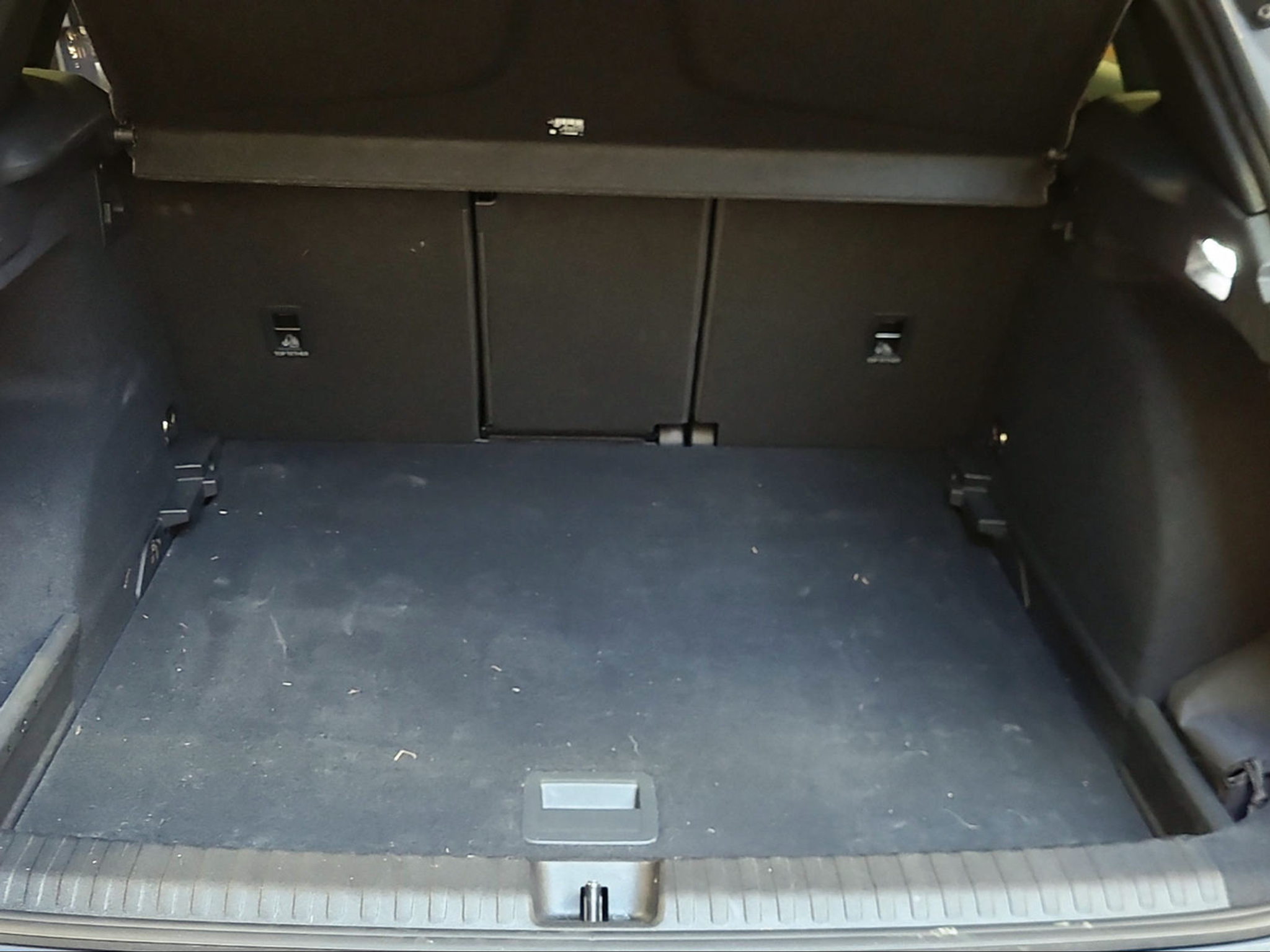 listing desktop thumbnail image 13