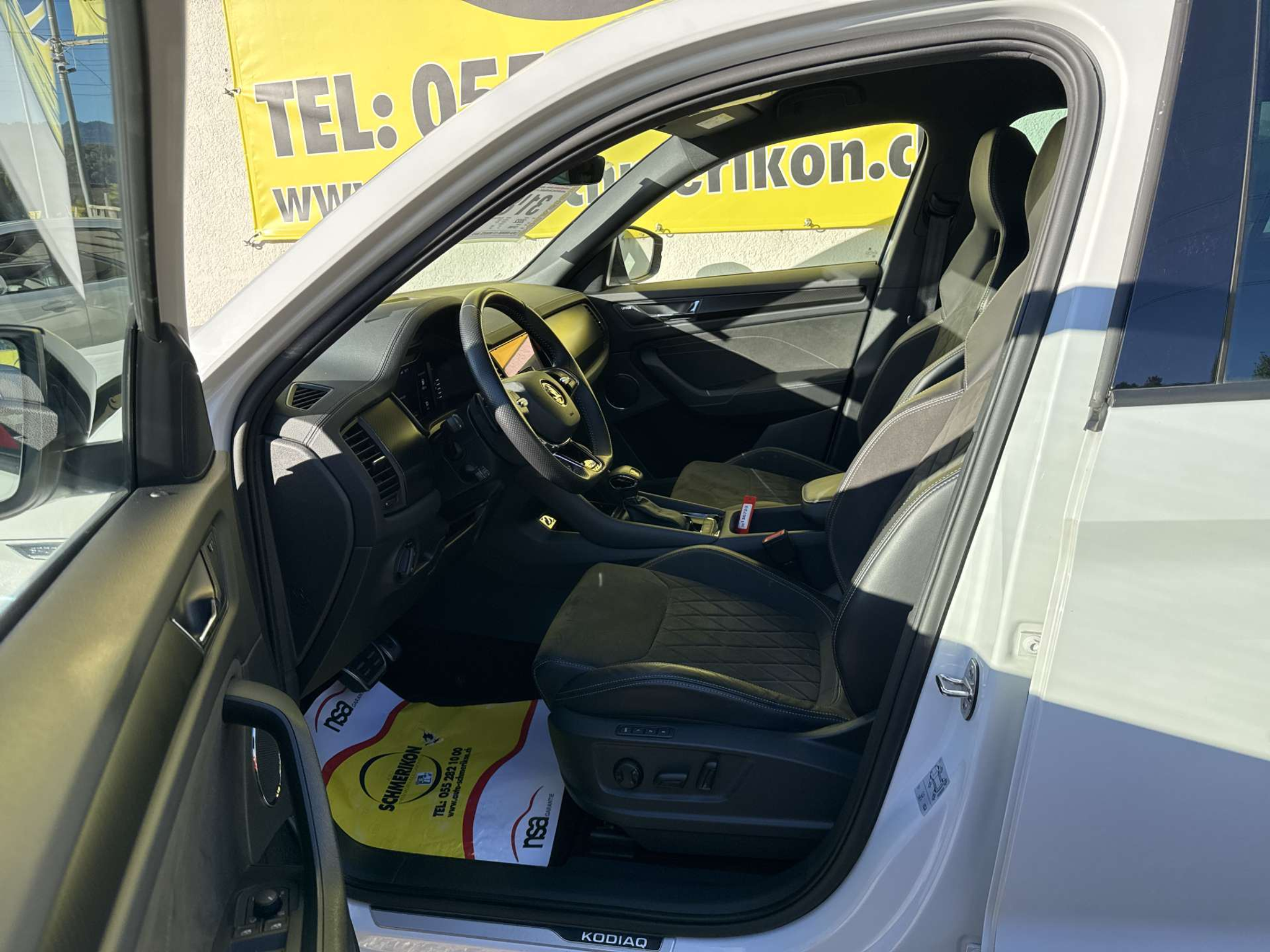 listing desktop thumbnail image 6