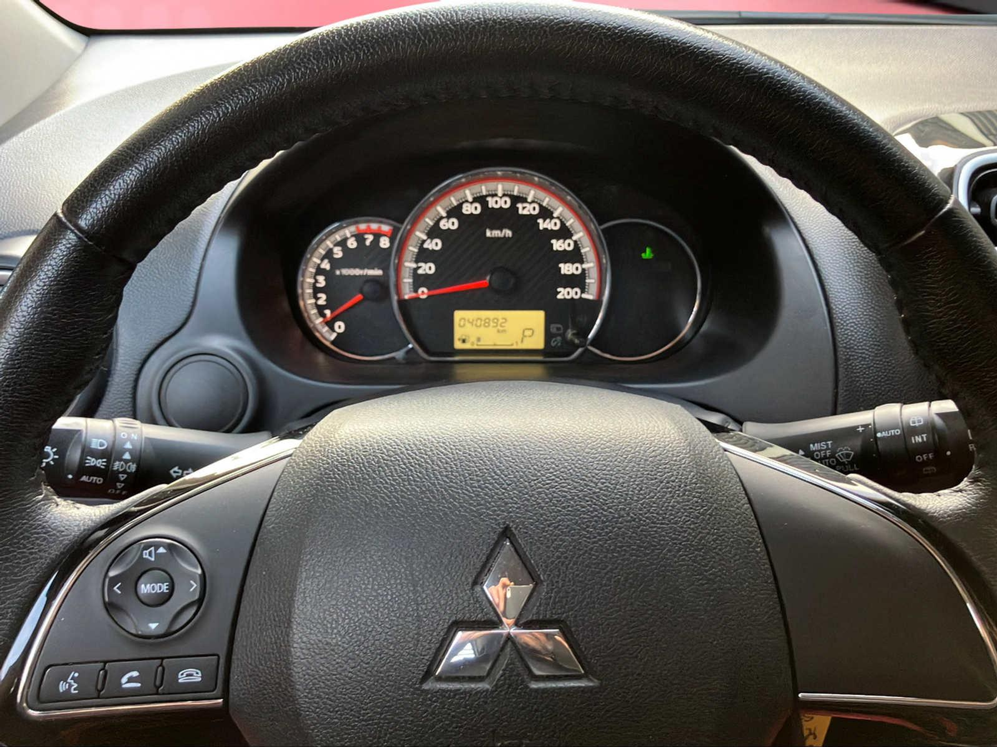 listing desktop thumbnail image 5