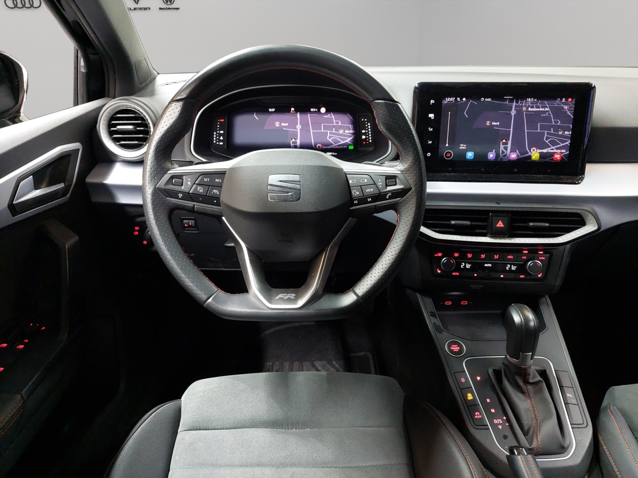 listing desktop thumbnail image 6