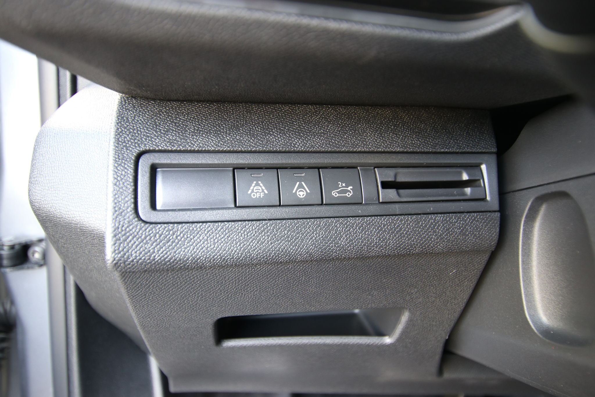 listing desktop thumbnail image 28