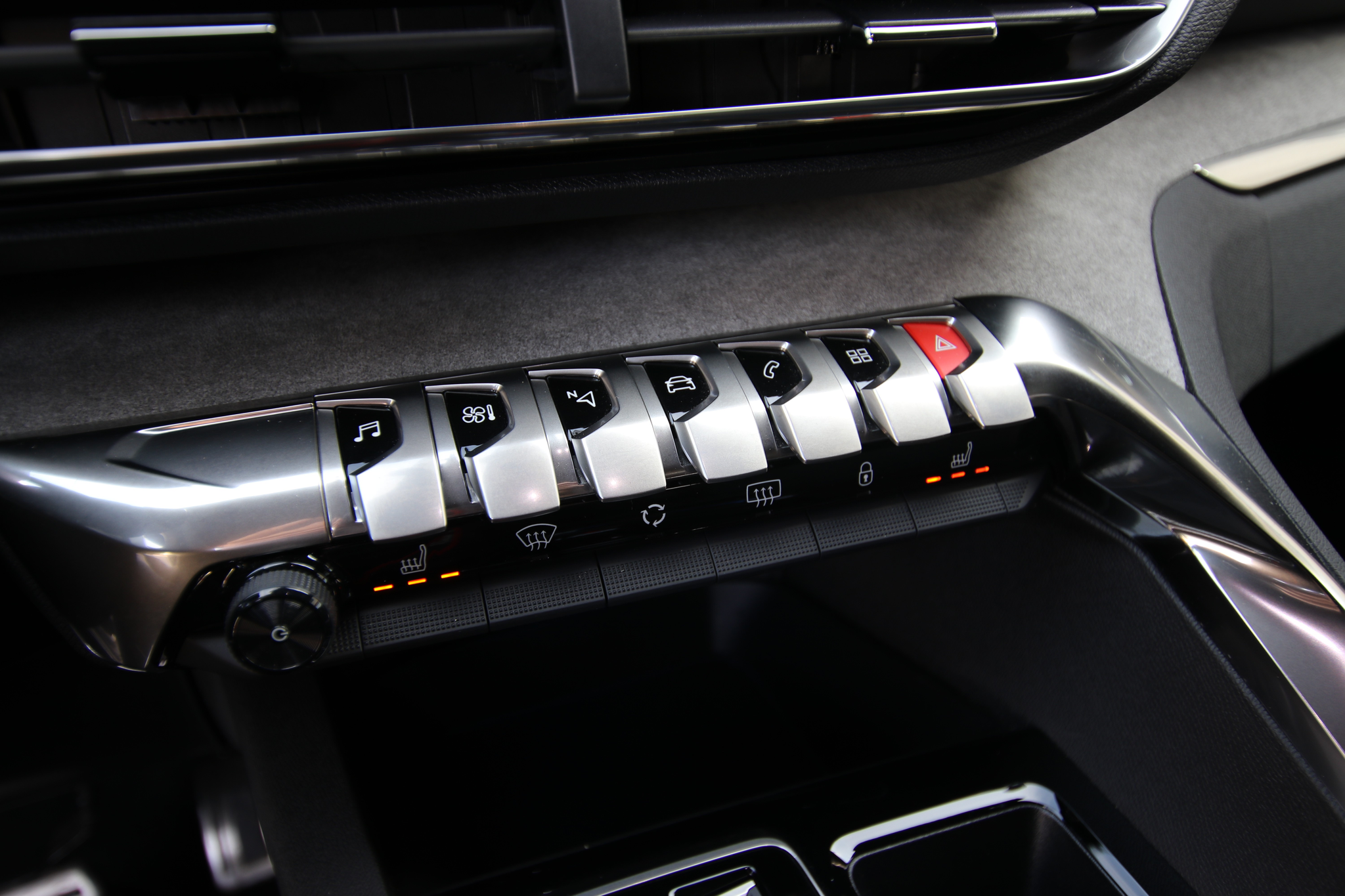 listing desktop thumbnail image 25