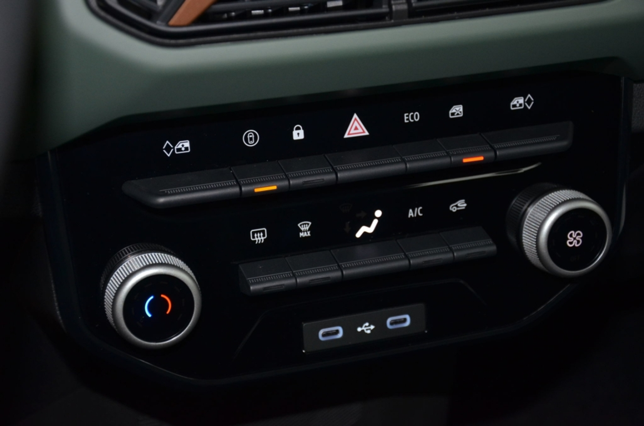 listing desktop thumbnail image 23