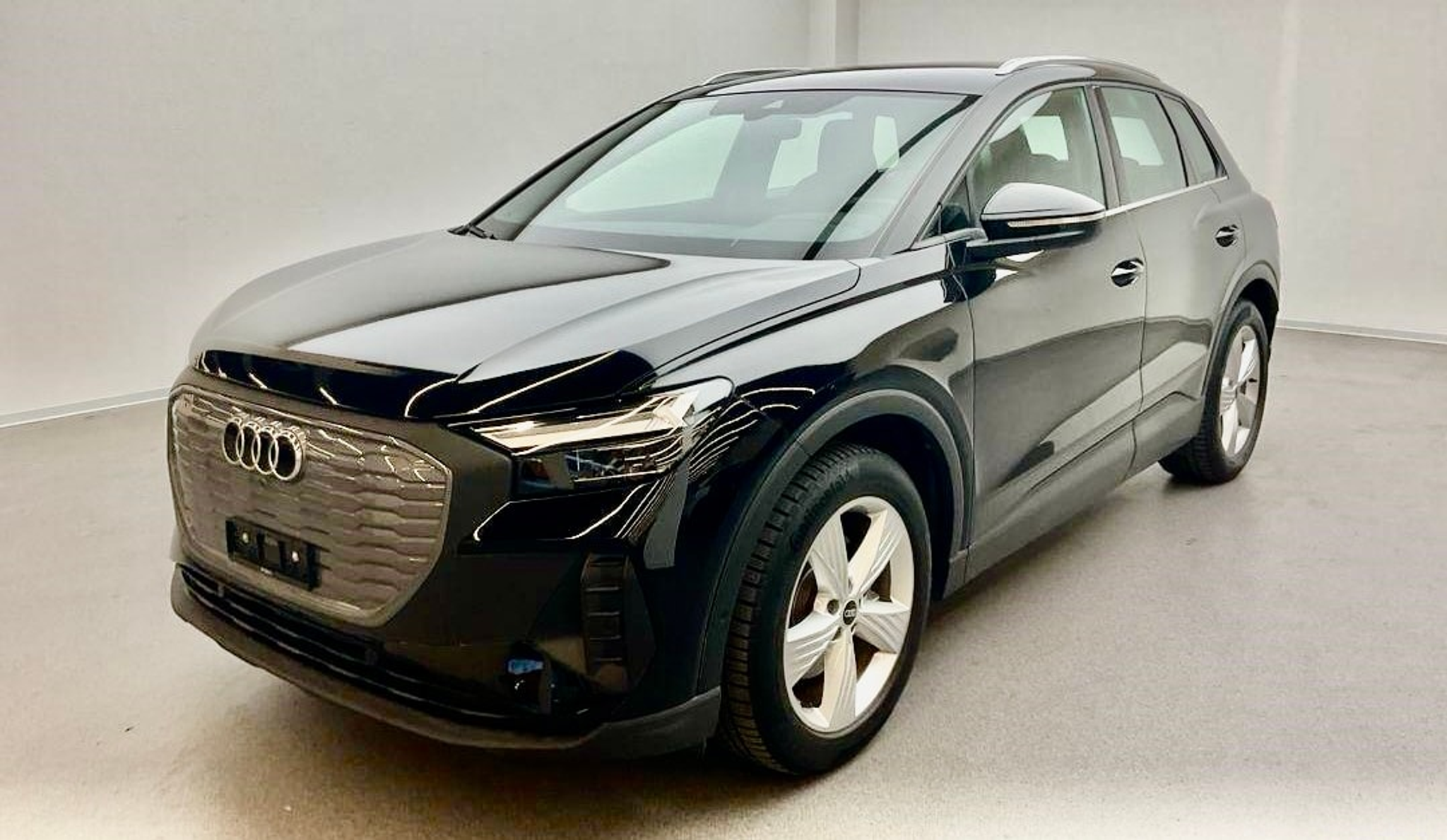 listing desktop thumbnail image 0