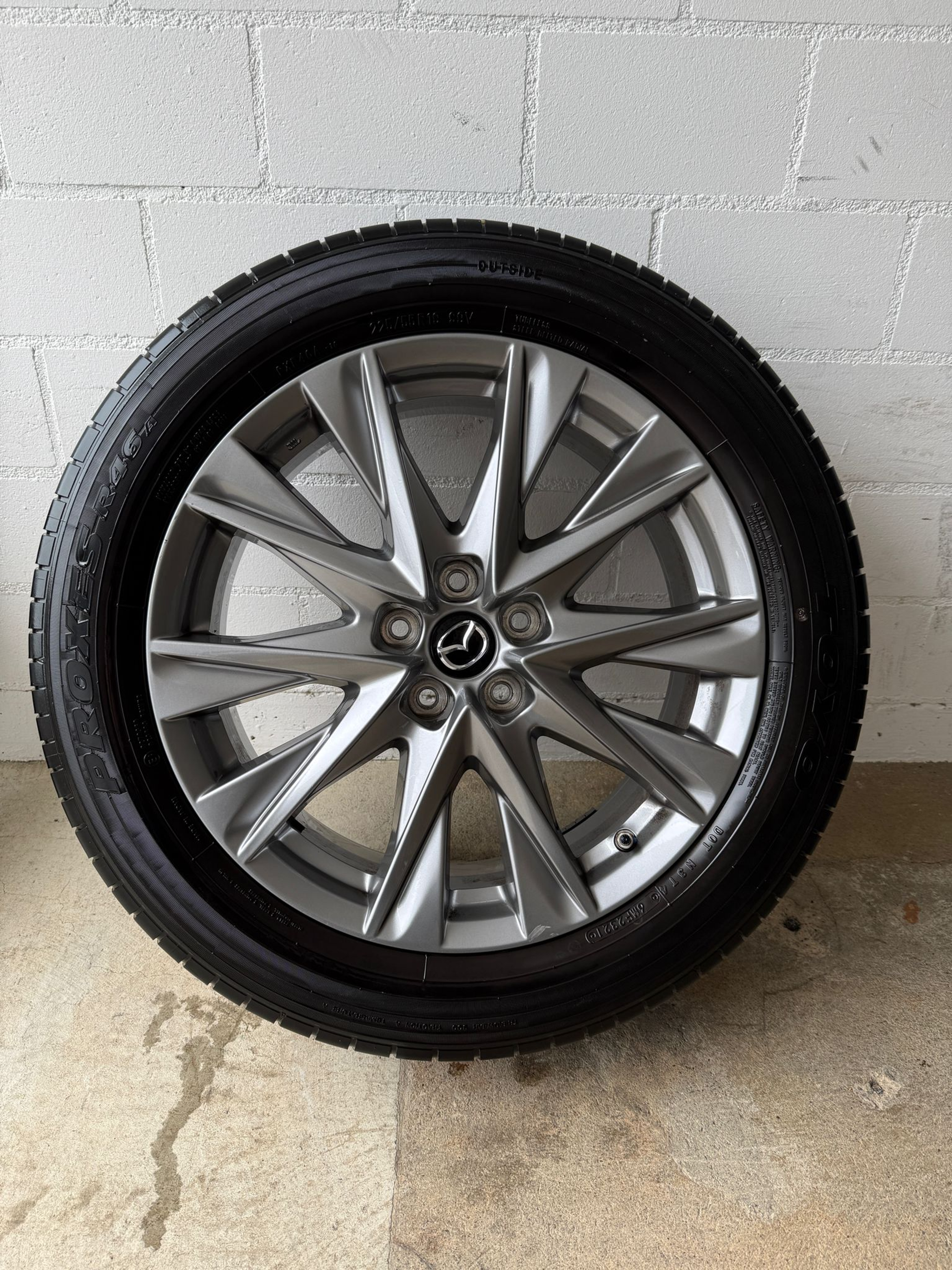 listing desktop thumbnail image 15